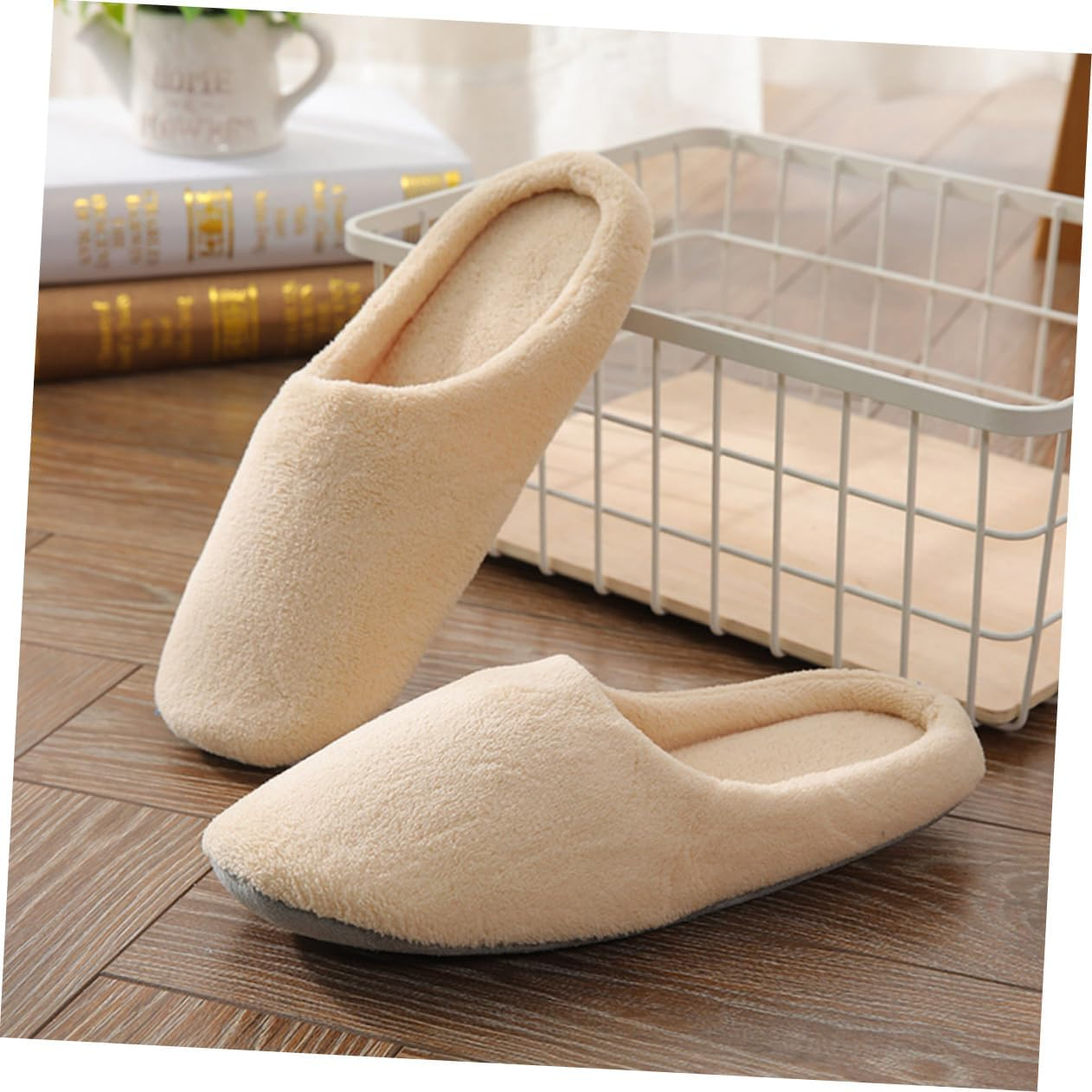 Ipetboom Fleece Slippers for Men Women Slip Indoor Slippers Socks Beauty Salon Guest Random Style image number 5