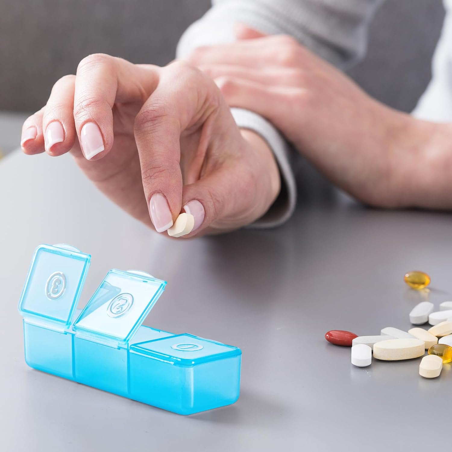 Pill Organizer, Pill Box 7 Day/Metal Travel Pill Case, BPA Free. (Pink) (Black) - Silver image number 5