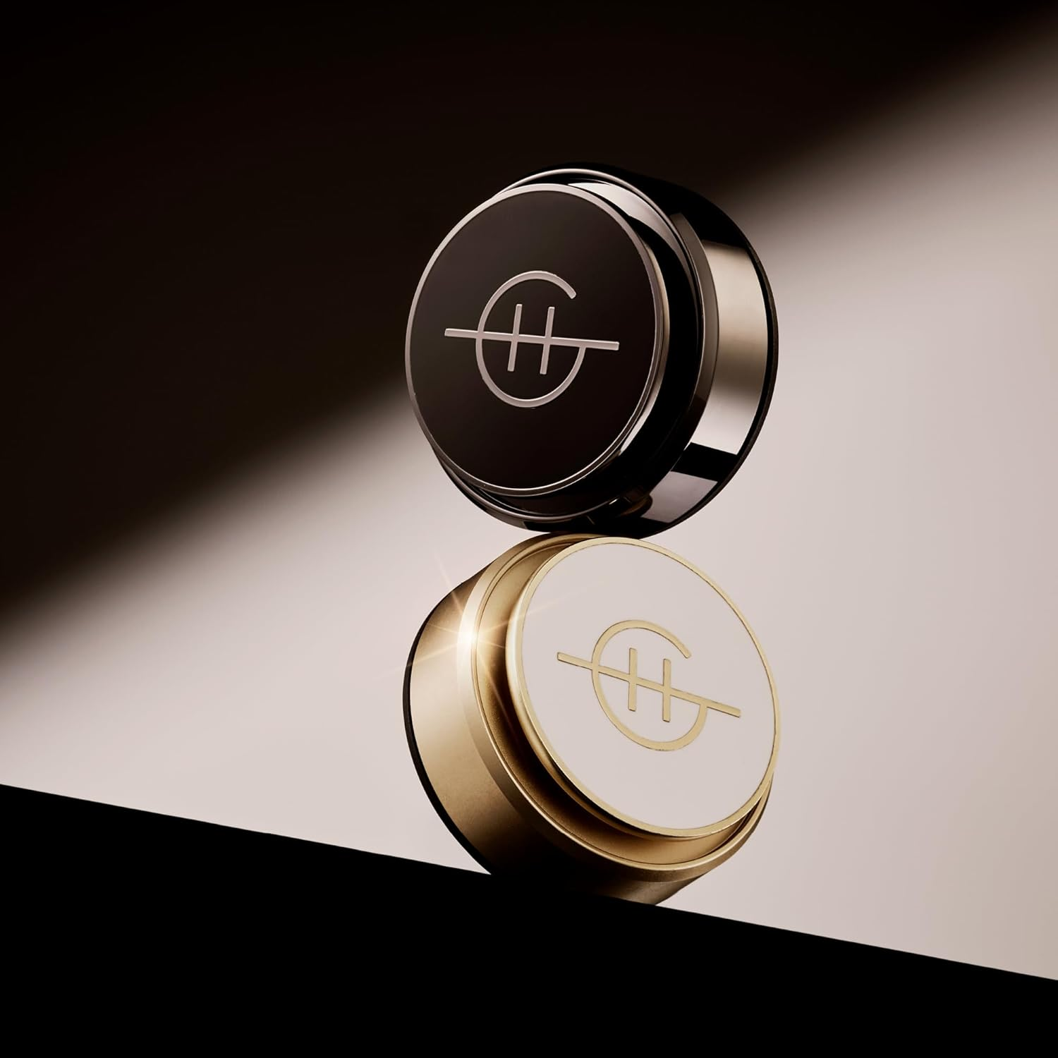 Glasshouse Fragrance a Tahaa Affair Refillable Car Diffuser Scent Disk, Gold image number 2