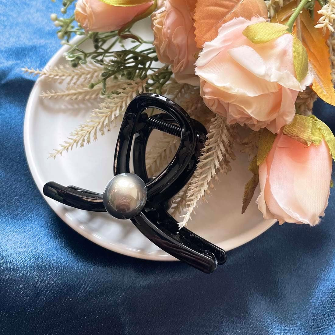 Resweky 2 Beads Brown Hair Clips Cute Hair Clips for Women and Girls (Brown, Small) image number 1