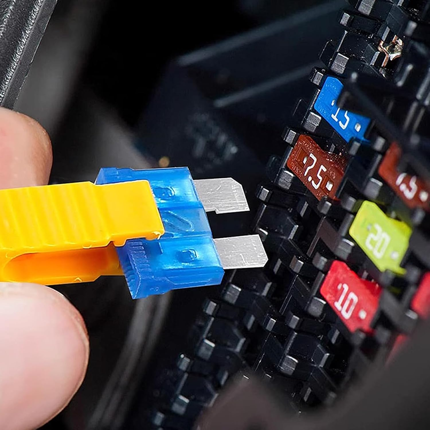 Powerful 420PCS Car Fuse Assortment Kit, Standard & Mini LP 2 Blade Fuse Set with Case and Fuse Puller (2A-40A) Zinc Alloy Auto Fuses for RV SUV Cars Trucks image number 4