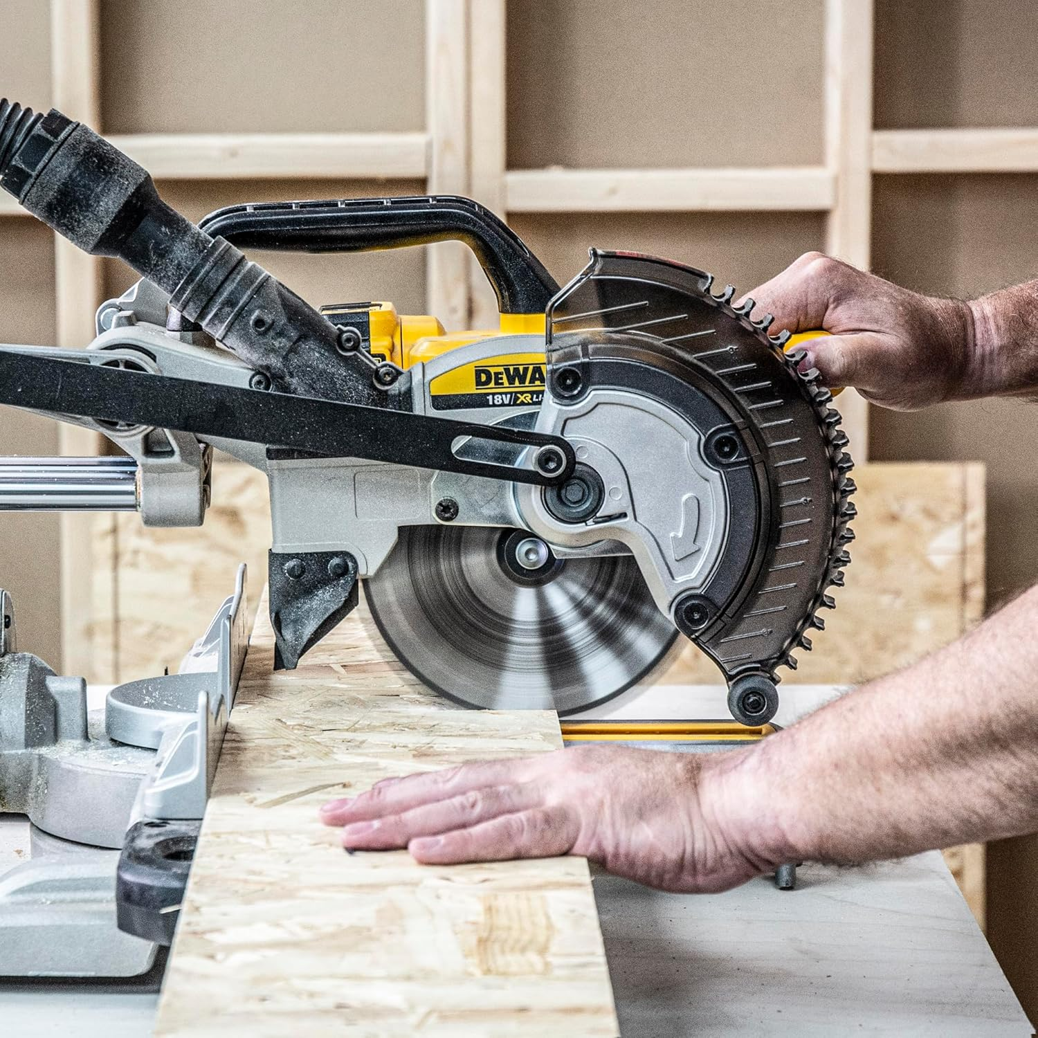 Trend Wood Cordless Mitre Saw Blade, 190Mm Diameter, 20Mm Bore, 60 Teeth, TCT, 1.9Mm Kerf, -5&deg; Hook, CSB/CC19060T image number 4