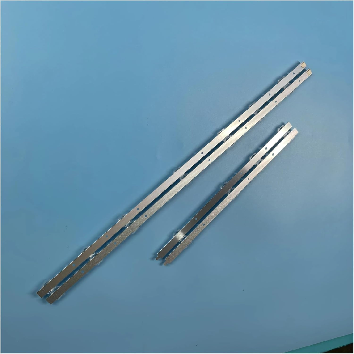 LED Backlight Strip(2) for 43S6500FS 43S6500 43S423 43S421 43S325 T.-Homson 43UD6426 4C-LB4311-HR01J ZM05J ZM06J 43HR330M11A1 (Color : 2PCS 1TV)