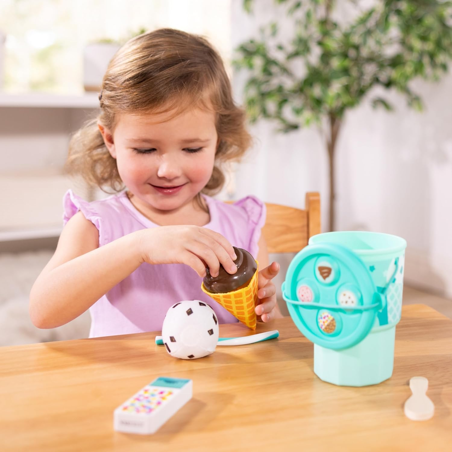 Melissa and Doug - Play to Go - Cake & Cookies Play Set image number 3