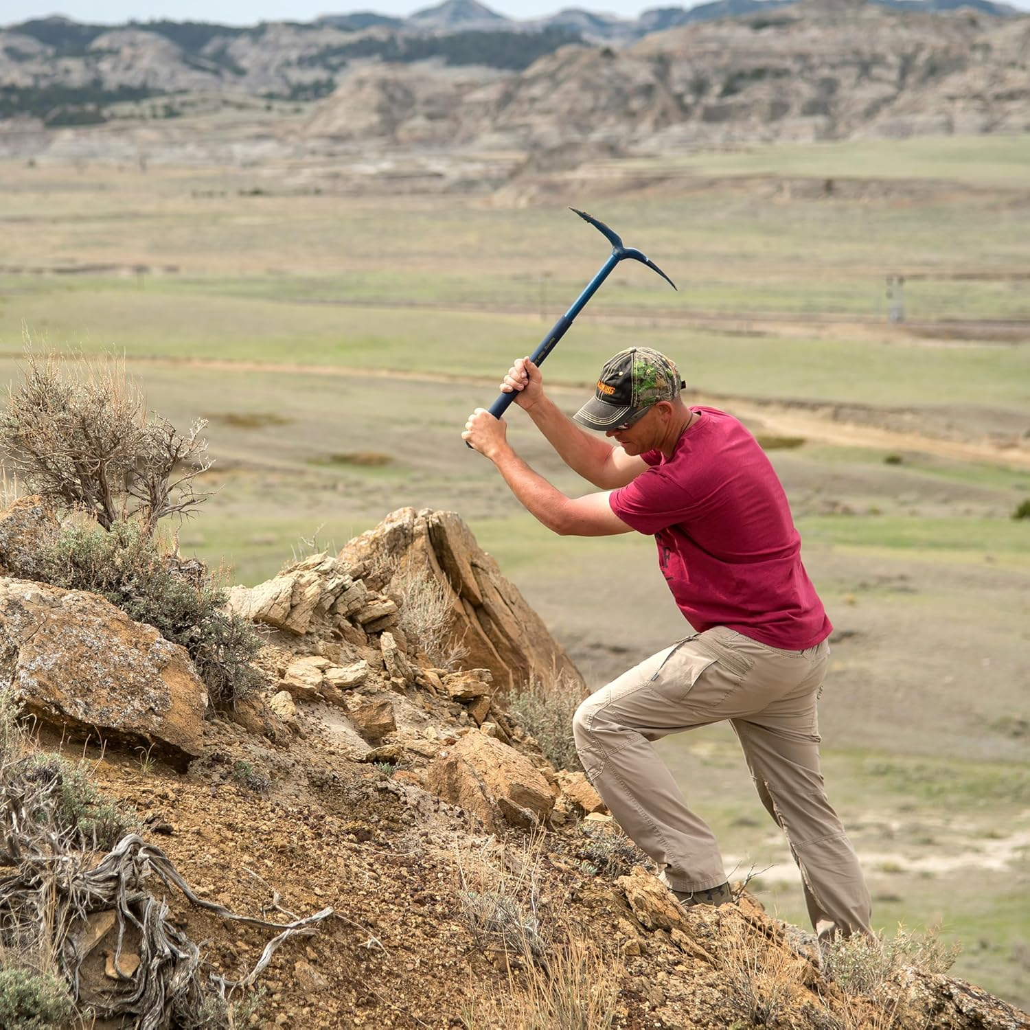 ESTWING Geo/Paleo Rock Pick - 25" Geologist Tool with All Steel Construction & Vinyl Cushion Grip - GP100, Blue image number 3