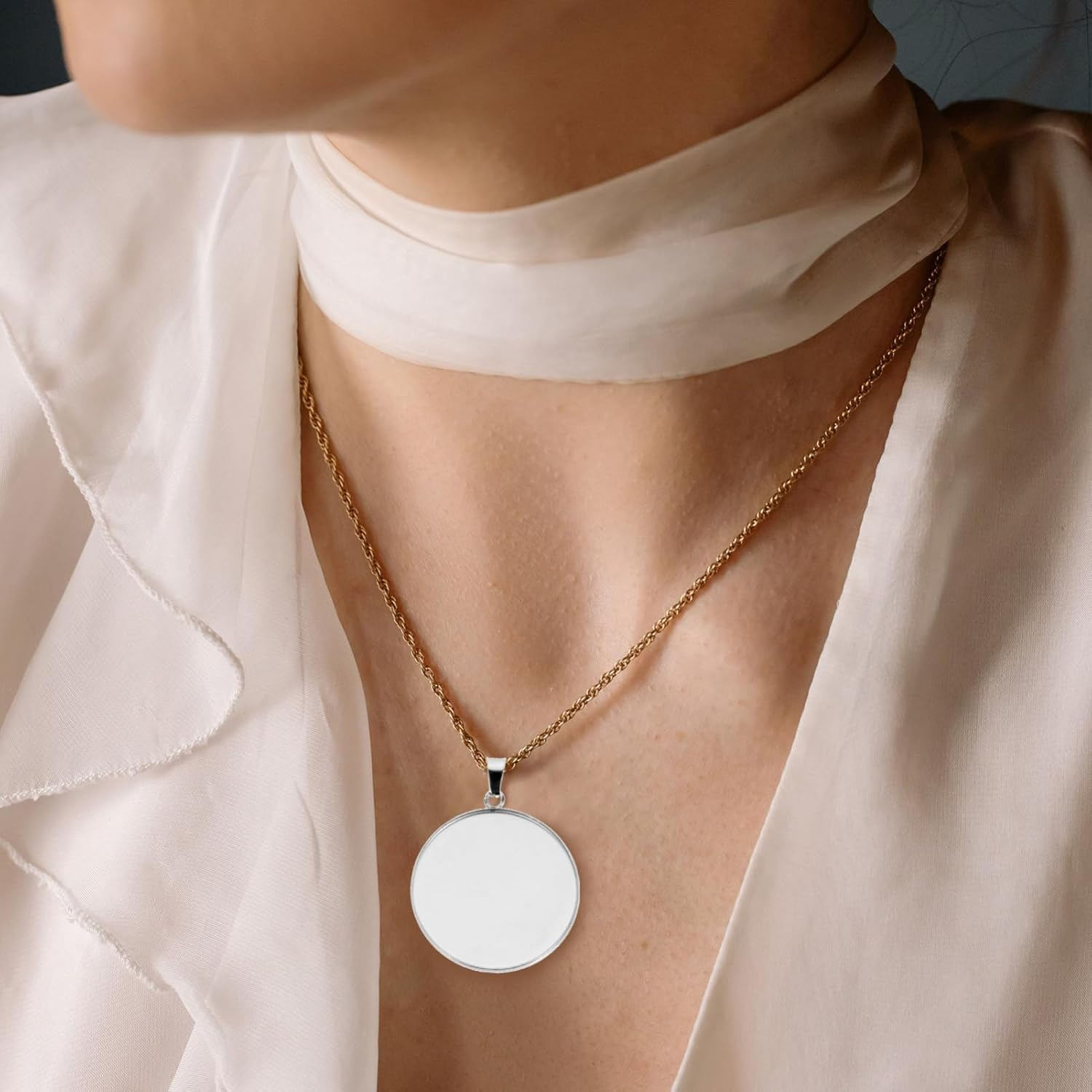 TEHAUX 20Pcs Stainless Steel round Pendant Trays Kit for DIY Jewelry Making, 30Mm Silver Bezel Settings for Neck Chains and Necklaces image number 2