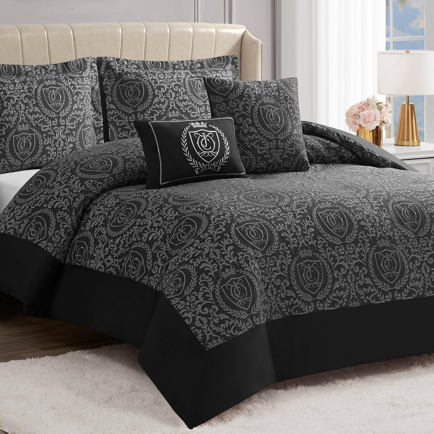 Juicy Couture Dovona Bedding Set 4-Piece Twin/Twin XL Comforter Set, Black image number 6