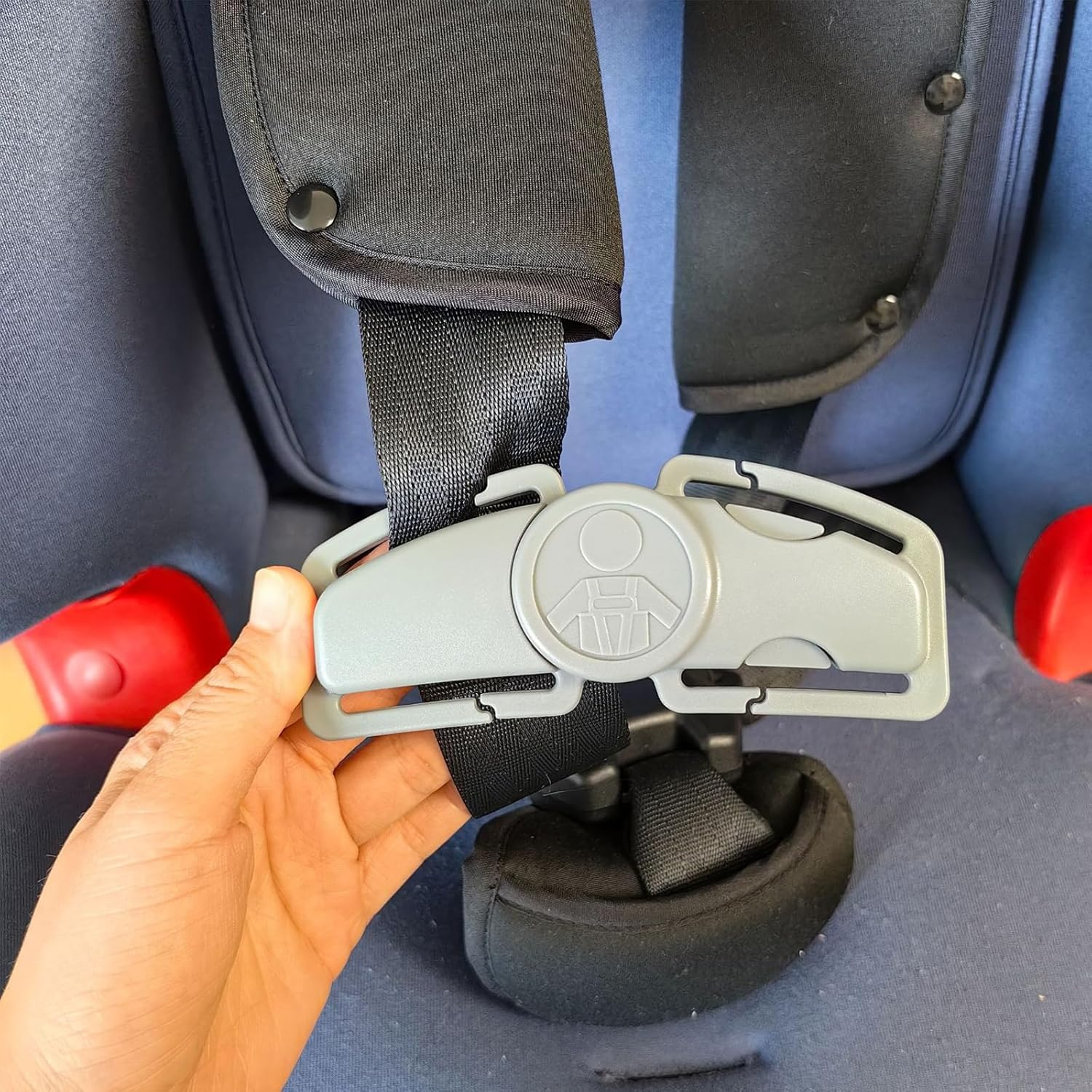 Zurligi Car Seat Chest Harness Clip, Universal Baby Car Seat Safety Belt Buckle, Adjustable anti Escape Chest Strap Clip for Kids Toddlers Children (Gray) image number 5