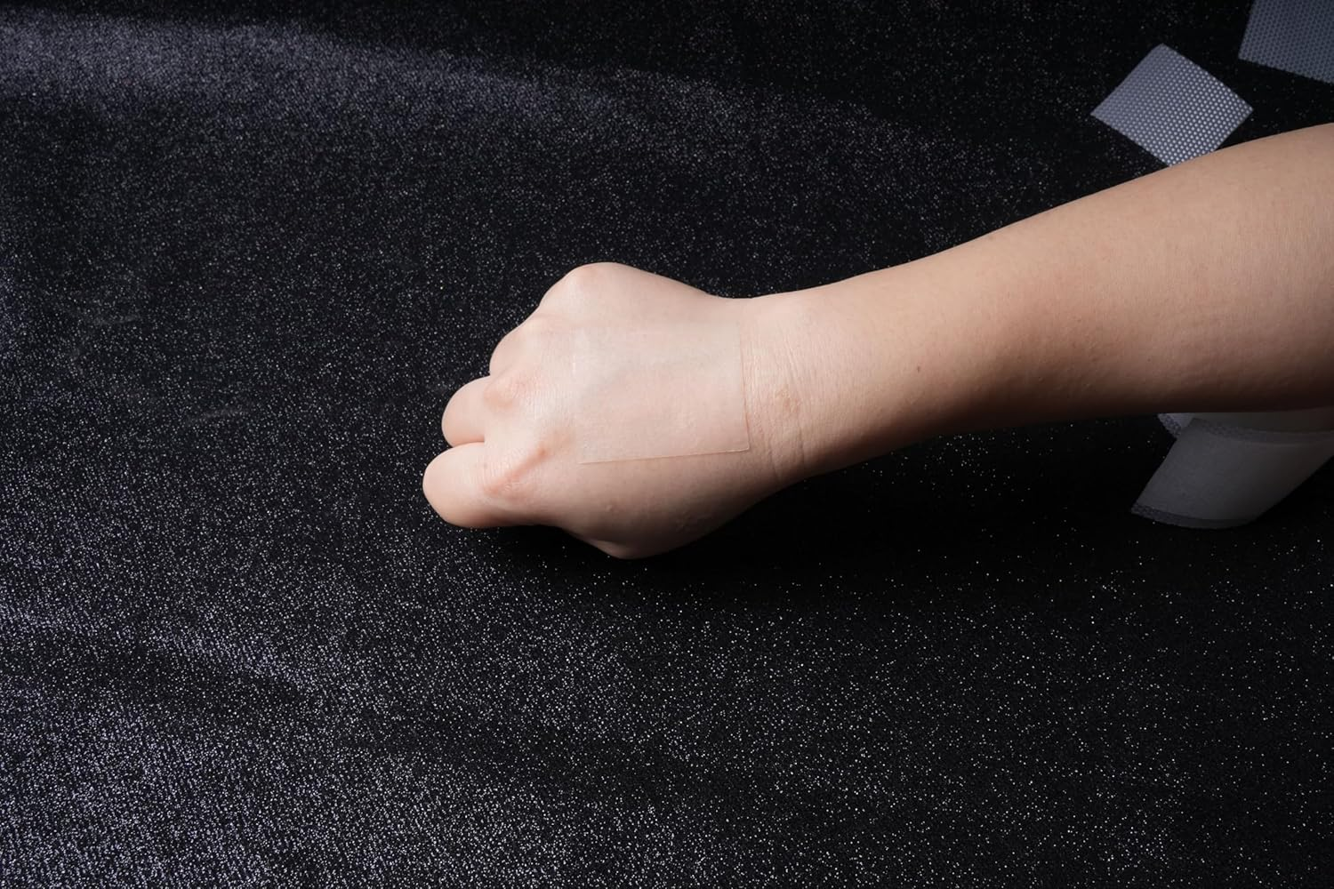 Medical-Grade Silicone Scar Tape &ndash; 4Cm X 2.1M Roll &ndash; Skin-Coloured, Breathable, Reusable Strip with Protective Backing &ndash; Soft, Skin-Like Texture image number 1