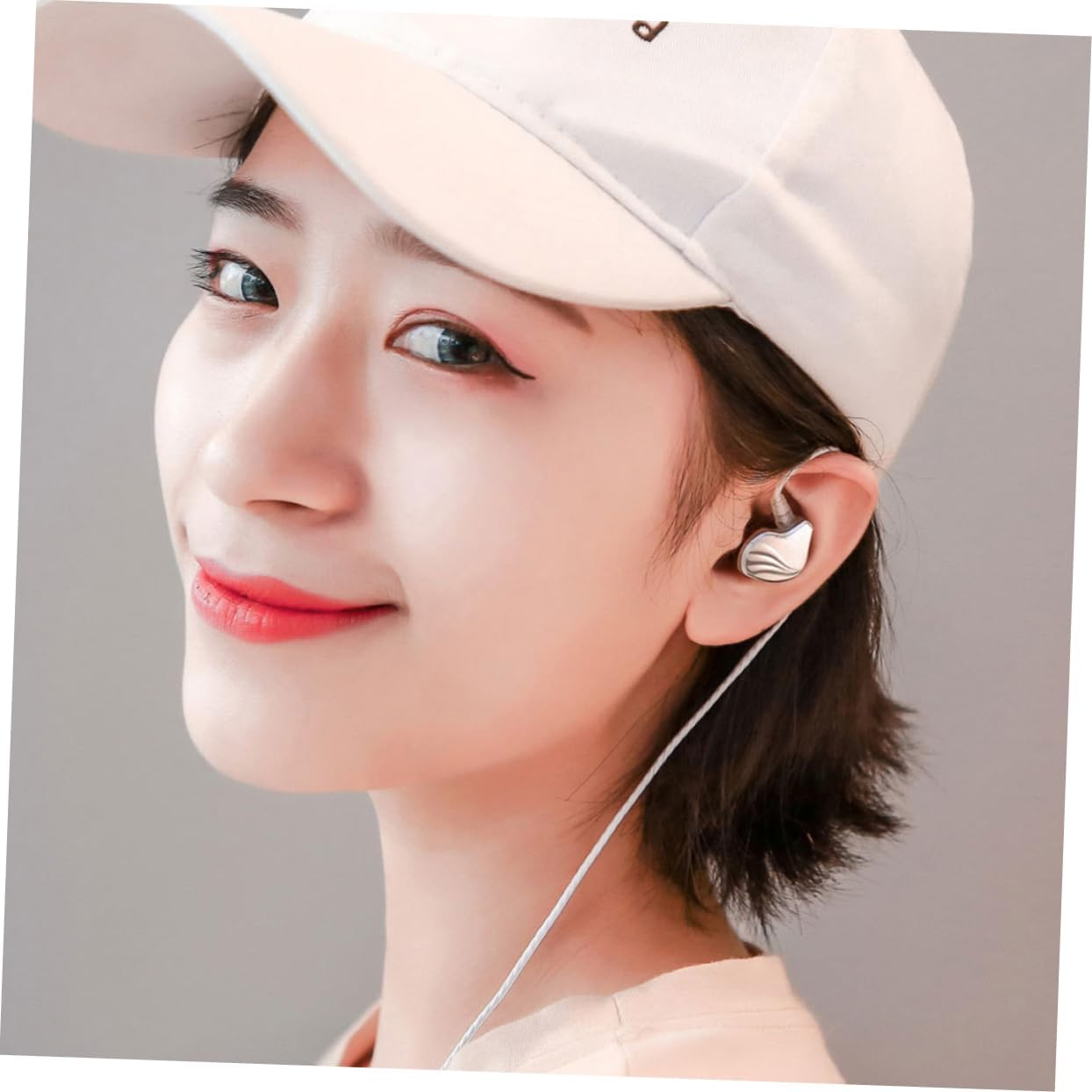 CLISPEED Wired Bass Earphones with 3.5Mm Plug, In-Ear Wired Headphones for Mobile Phones and Tablets, Universal Gunmetal Color Headset for Audio and Deep Bass image number 1