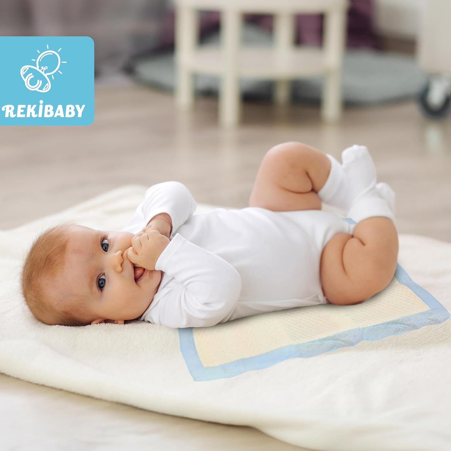 Rekibaby Disposable Changing Mats for Baby,45Cm X 33Cm Pack of 100, Waterproof Diaper Change Pad Thick Strong Absorption Underpads Bed Table Protector Pad, 1.8Kg image number 3