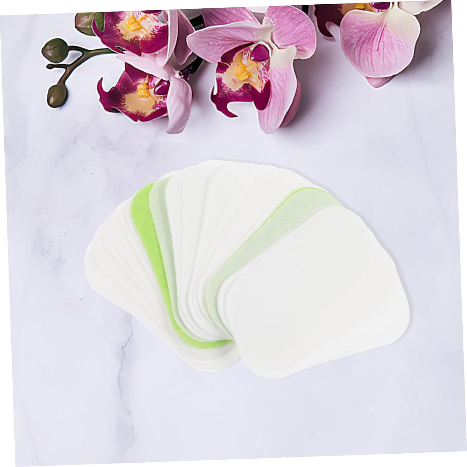 Alasum 50Pcs Portable Travel Soap Sheets Storage Box Disposable Hand Washing Soap Slices for Camping and Outdoor Use image number 5