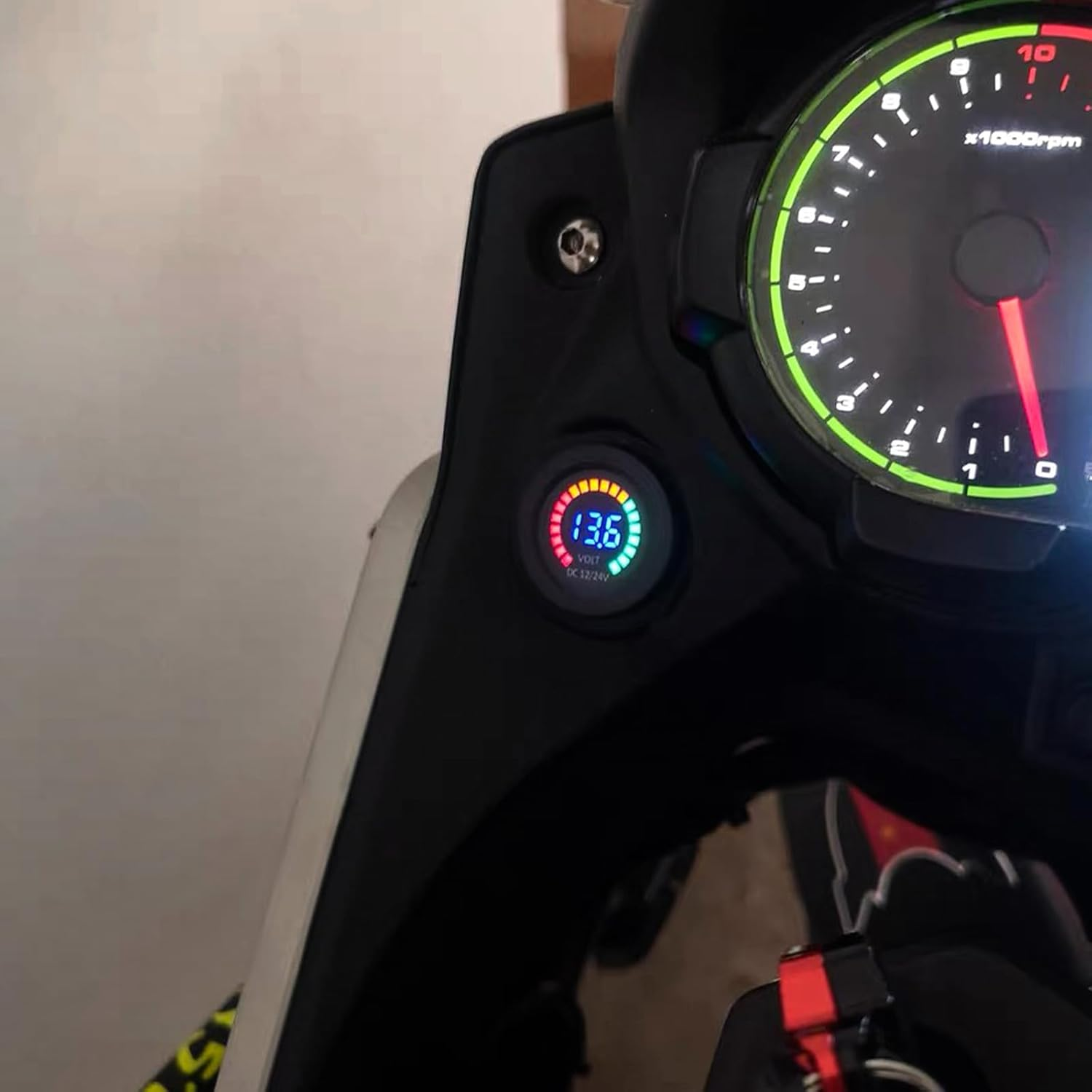 2 PCS Waterproof Voltmeter for Car, DC 12V LED Digital Display Voltage Gauge with Terminals, Universal round Panel Vehicle Battery Voltage Tester for Car Motorcycle Boat image number 5