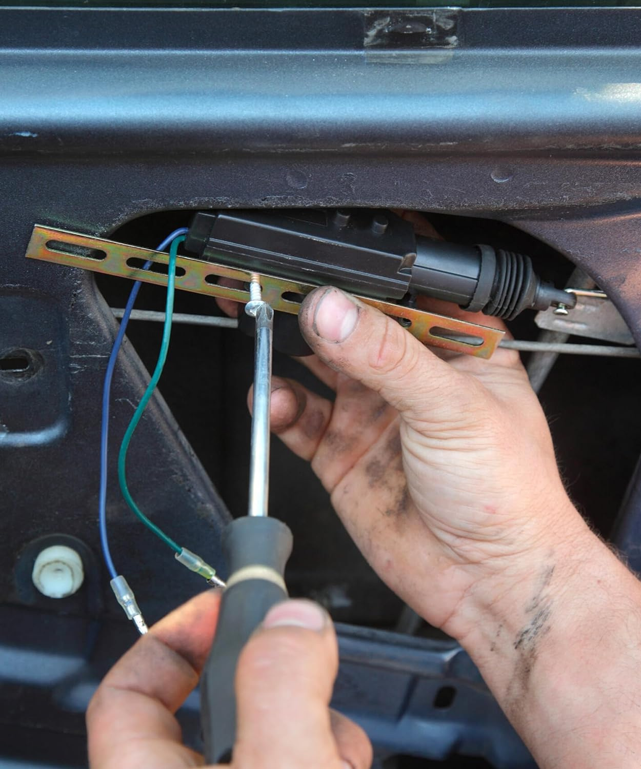 RACOONA 4 Pack Door Lock Actuator,Universal Car Keyless Entry System Kit,Car Accessories Universal Heavy Duty High Power Door Lock Actuator,Power Central Locking System,Works with Most Vehicles image number 5