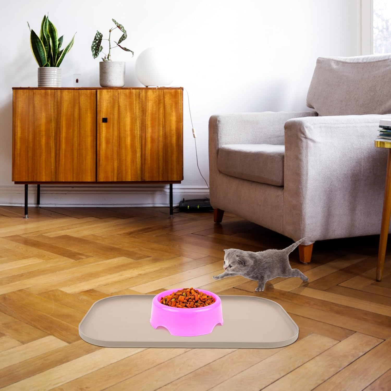 HANABASS Cat Food Mat Silicone Pet Bowl Mat with Raised Edge, Non Slip, Washable, Easy Clean Floor Placemat for Dog and Cat Bowl 44.0X27.5CM image number 4