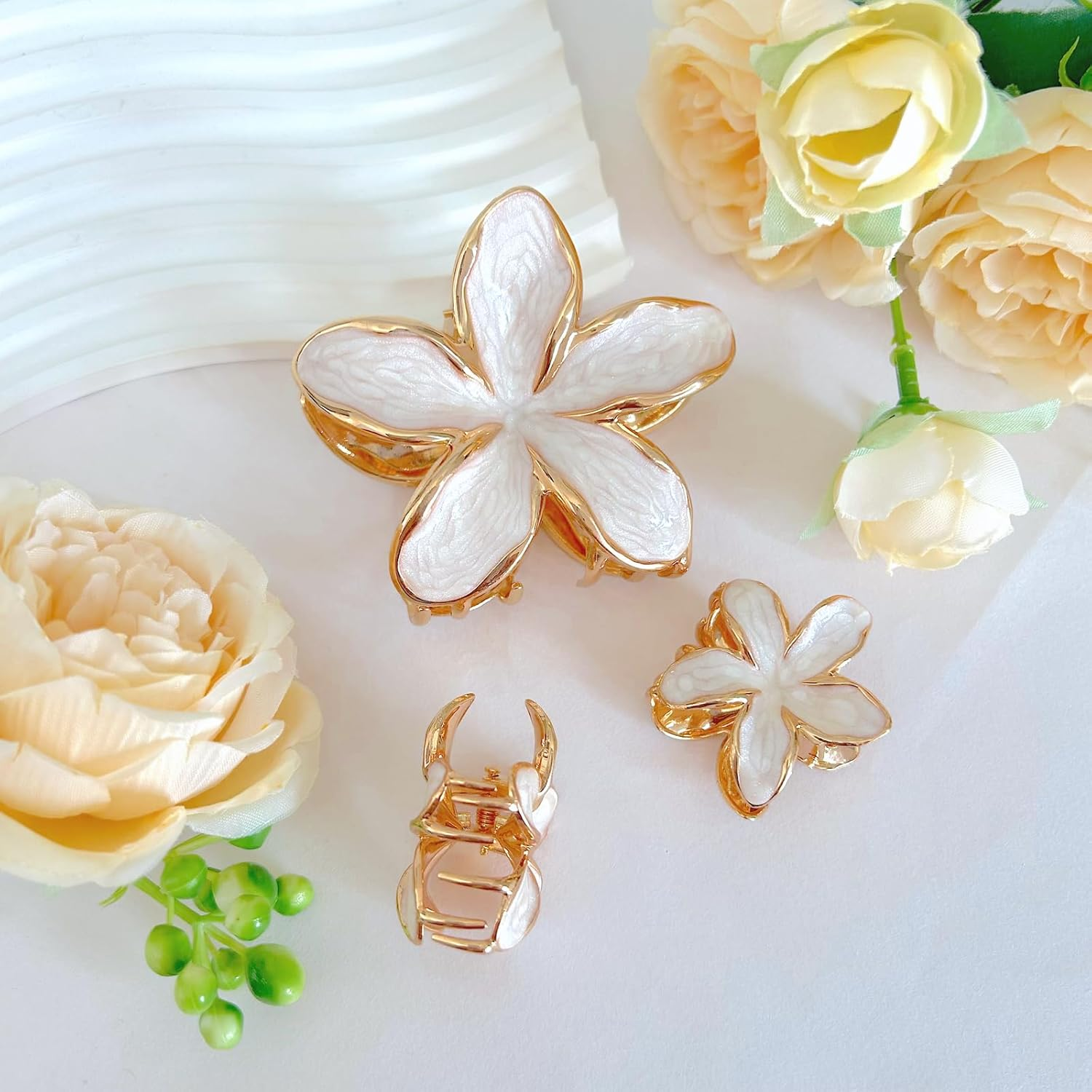 Ypkia Set of 3 Flower Hair Clips Small Set Hair Clips Women'S Metal Hair Clips Solid Claw Clips for Thick Thin Hair Women Girls