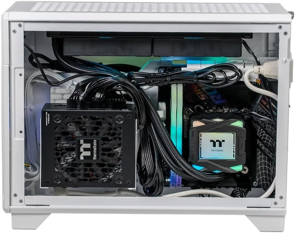 Thermaltake Gaming System Nomad PRO - Intel 14600KF / RTX 5070/ B760I Wifi/ 32GB RAM/ TR100 Snow, CA-4N1-00S6WA-01