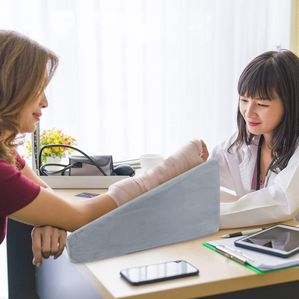 Arm Support, Arm Rest Shoulder Surgery Elevator Wedge for Post Surgery Sleeping Elbow Pillow Recovery for Broken Arm Therapy Wedge Foam image number 4