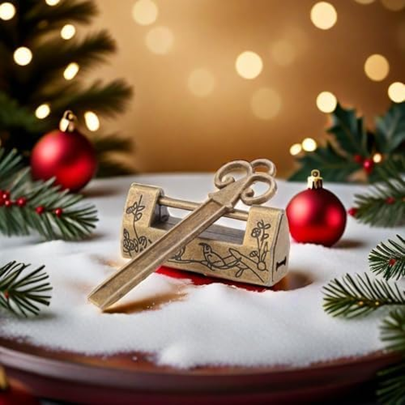 Mini Chinese Style Traditional Magpie Flower Padlock Small Key for Vintage Furniture Padlock Vintage (Gold)