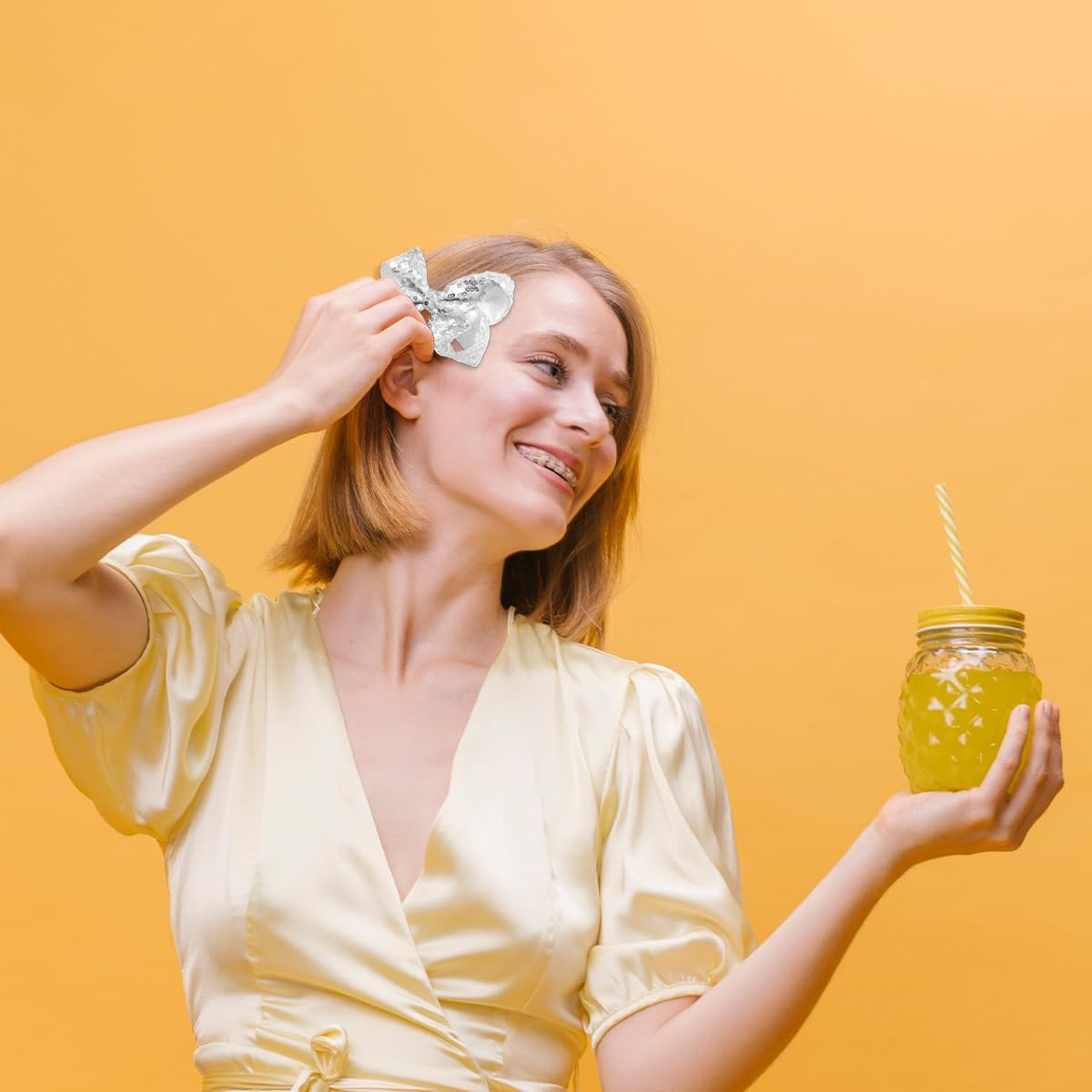 TEAONE Glitter Hair Bows, 2 PCS Sparkly Bows for Birthday, Party, Performance (10Cm/4In) image number 4