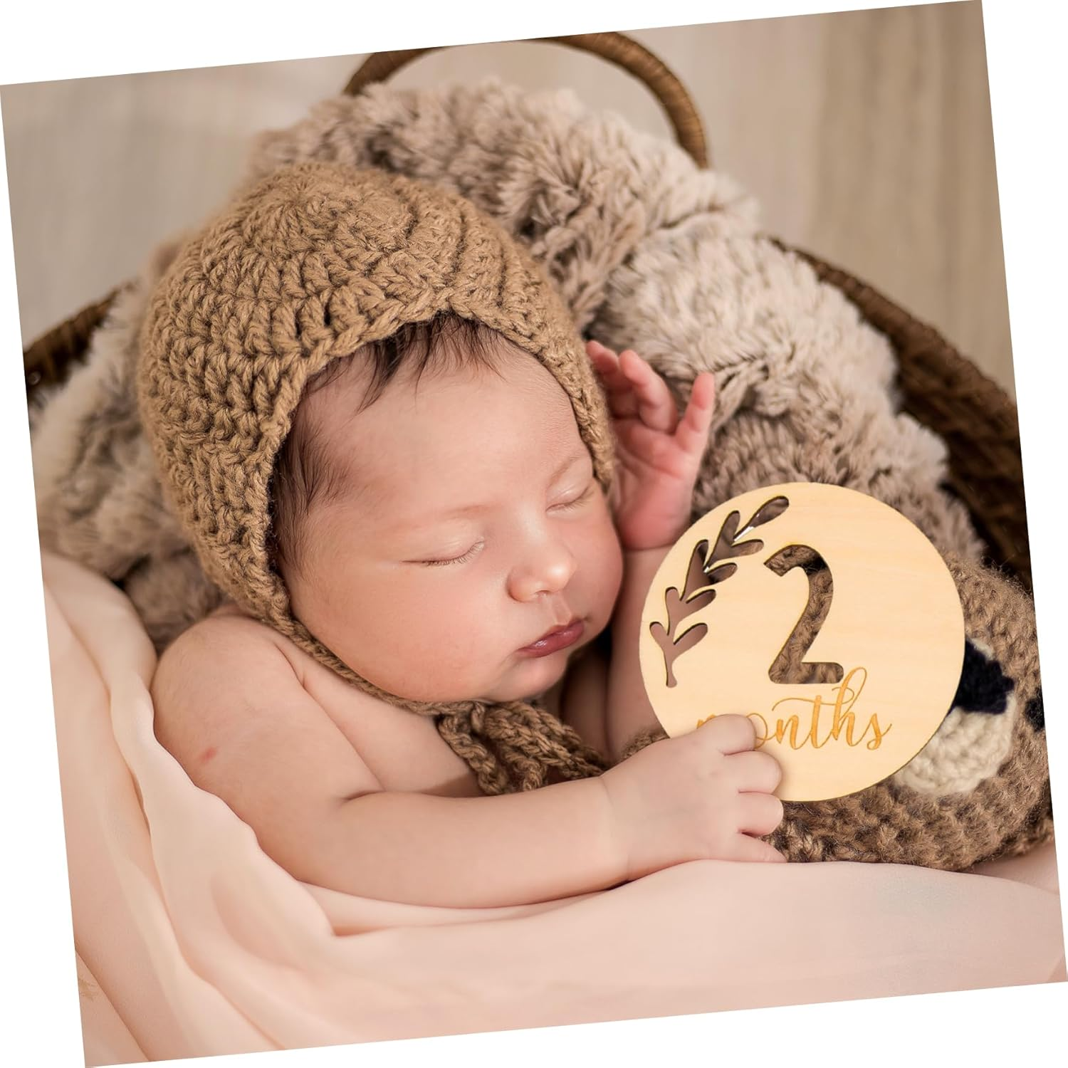 12Pcs Hollowed Wooden Baby Milestone Cards Infant Monthly Growth Blocks Photography Props for Newborns Baby Supplies Monthly Commemorative Set
