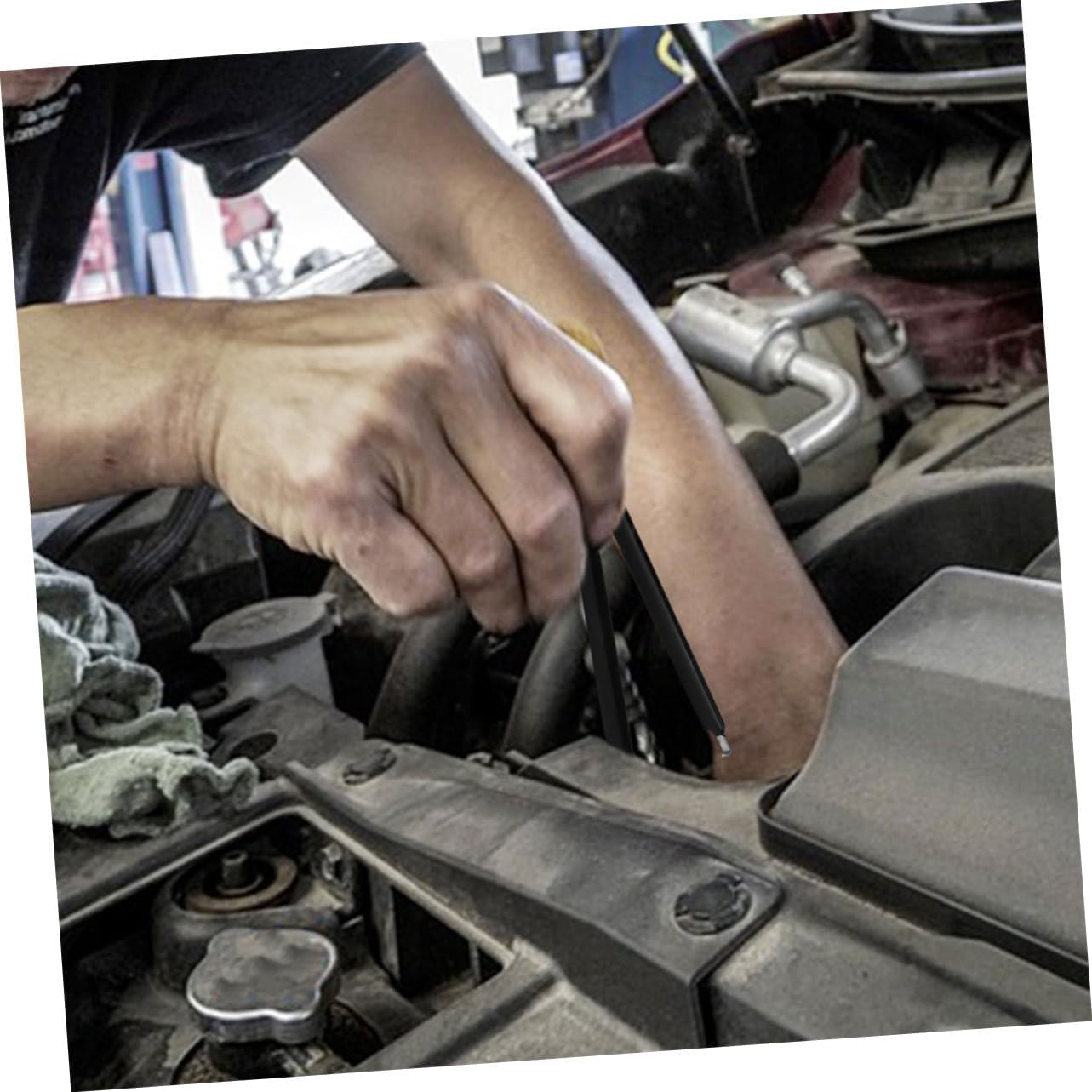 GARVALON 4Pcs Car Fuse Removal Tool Set Automotive Fuse Puller Pliers and Clips Compatible Cars and Trucks image number 3