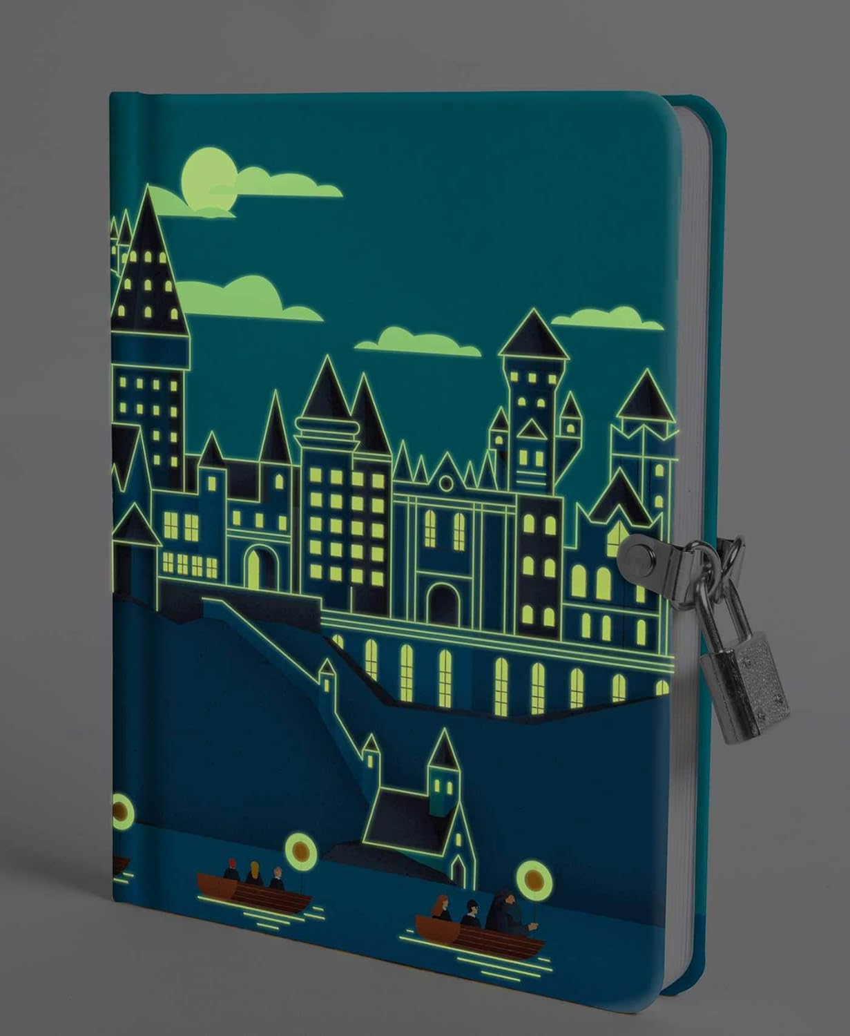 Harry Potter: Hogwarts Castle Glow-In-The-Dark Lock & Key Diary image number 3