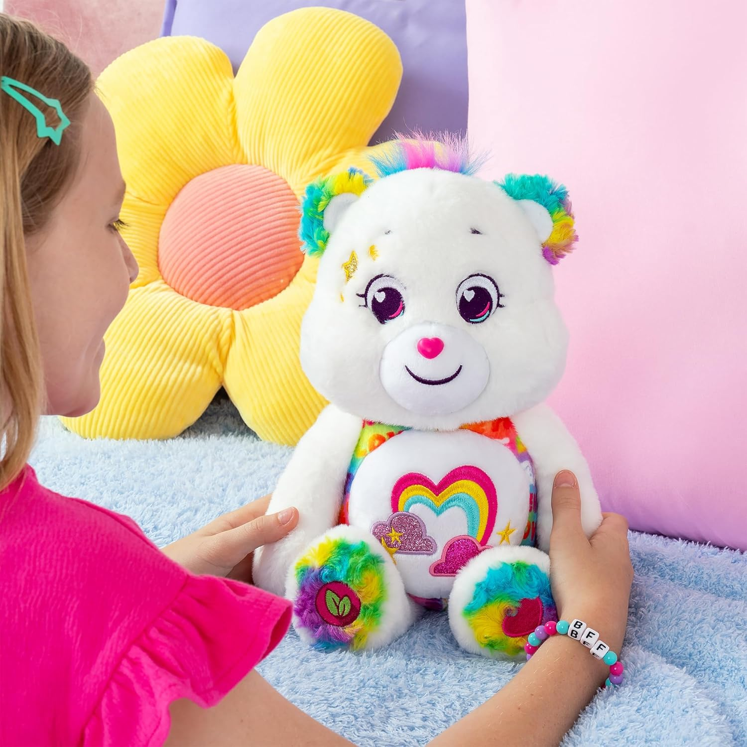Care Bears True Friend Bear, Care Bears Cuddly Toys for Children, Cute Cuddly Teddy Bear, Care Bears Collection, Suitable for Girls and Boys from 4 Years image number 3