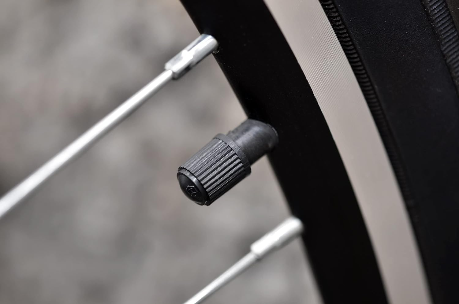 Tyre Valve Cap Universal Plastic Dust Caps/Cover Black for Schrader Valves on Car Tyres, Bikes, Bicycles, Motorbikes by (With Seal Ring, 10) image number 1