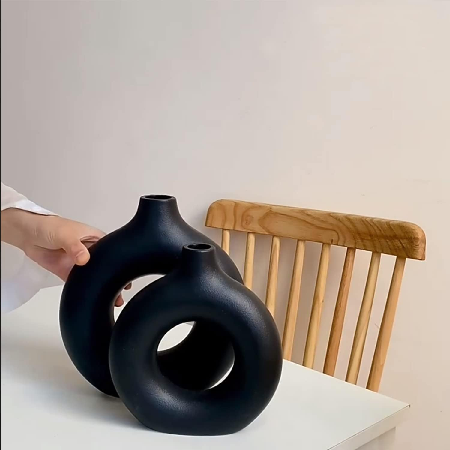 CEMABT Vases for Pampas Grass, 2Pc Creative Vase Modern Home Decor,Handmade Vase Black Ceramic Dried Flowers Crafts Ornaments for Office Home Deco Decoration image number 3