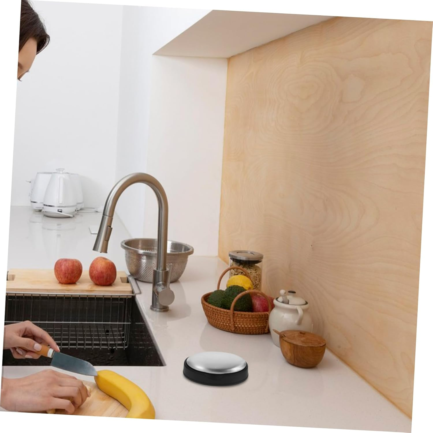 Stainless Steel Odor Remover Soap Bar Oval 304 Metal Soap with Base Kitchen Deodorizer for Removing Garlic Fish Onion Smells Home Cooking Use