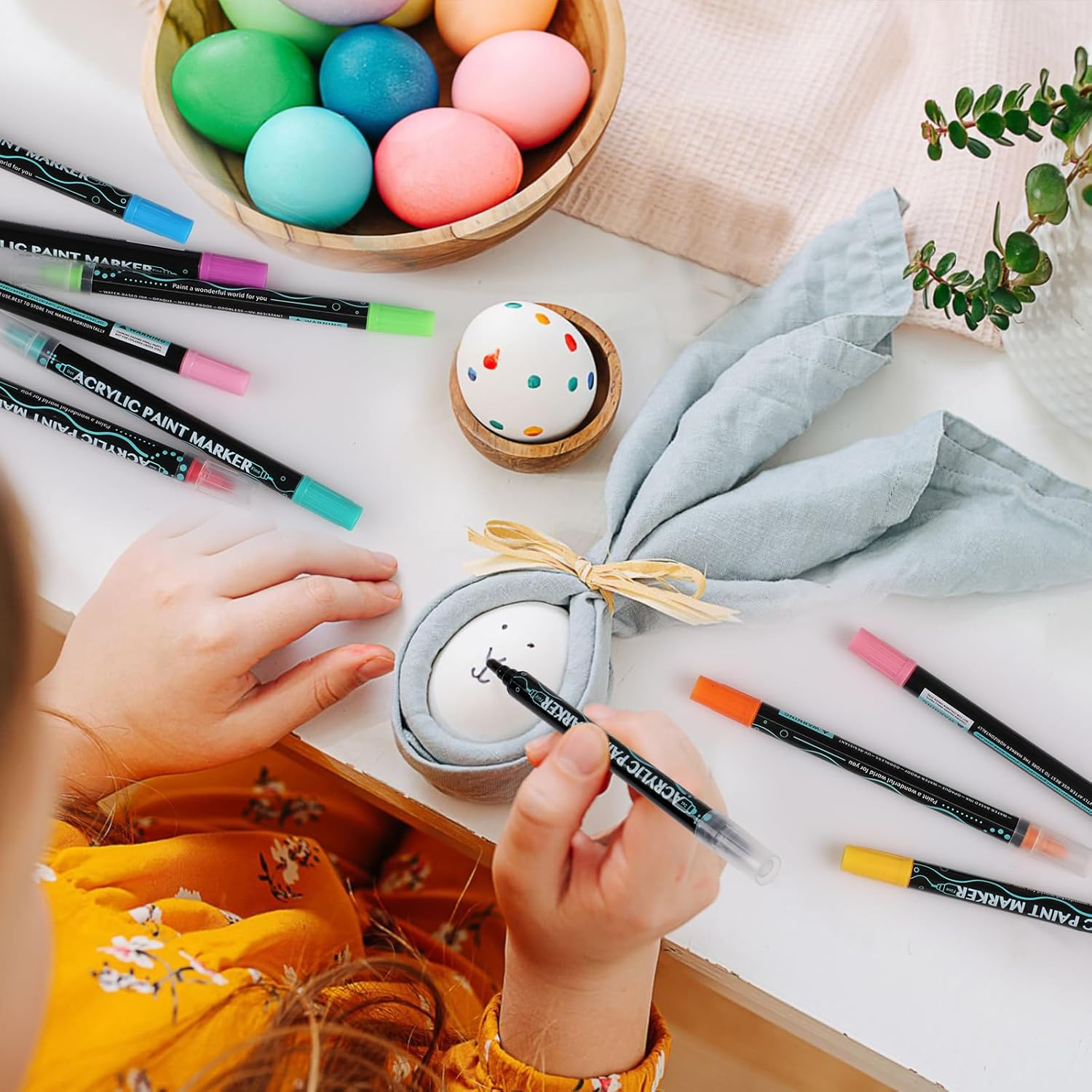 Drawing Markers Set 36 Vibrant Colours, Acrylic Paint Marker Dual Tip Art Markers with Fine and Broad Tips Waterbased Markers for Artists, Students Lettering Journal Writing Calligraphy image number 3