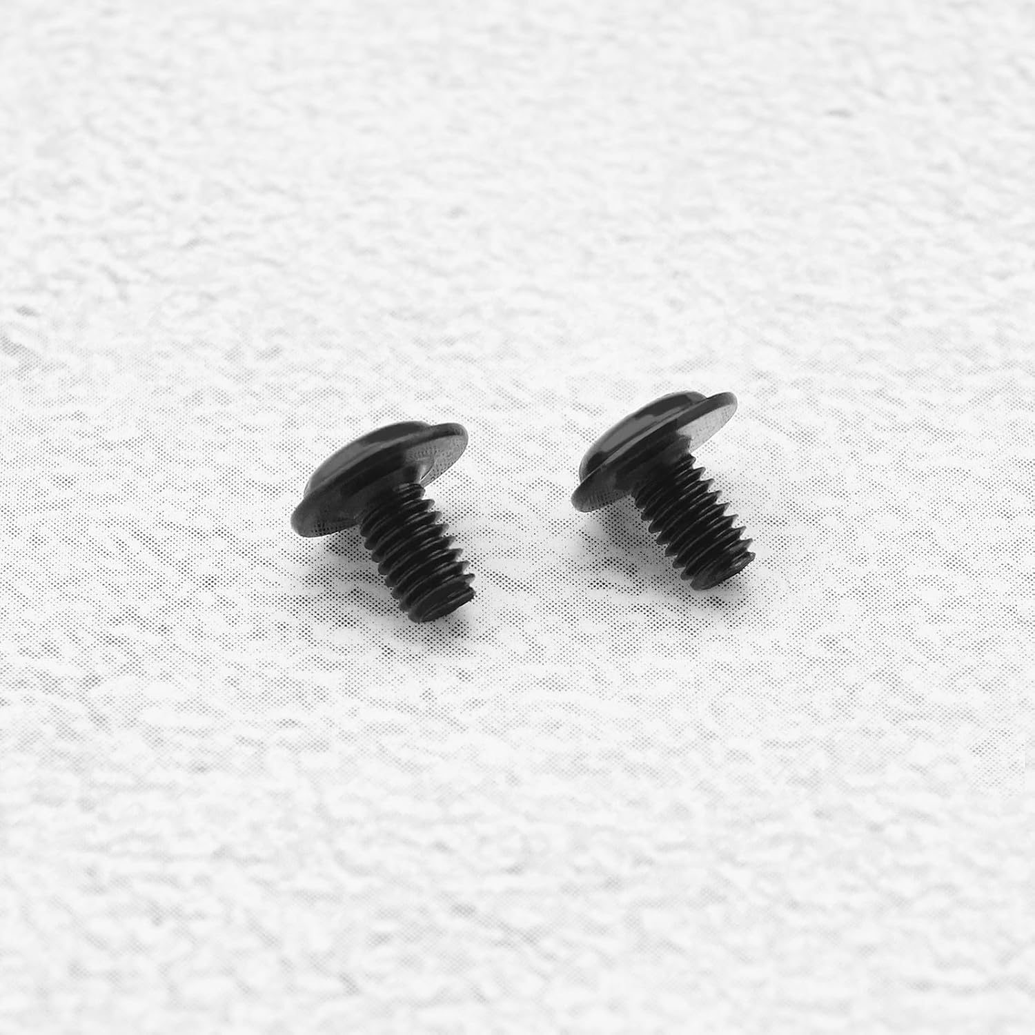VGOL 100PCS PC Motherboard Screws M3X5Mm Crosshead Machine Screws Metal Motherboard Case Mounting Screws Computer Components Black image number 4