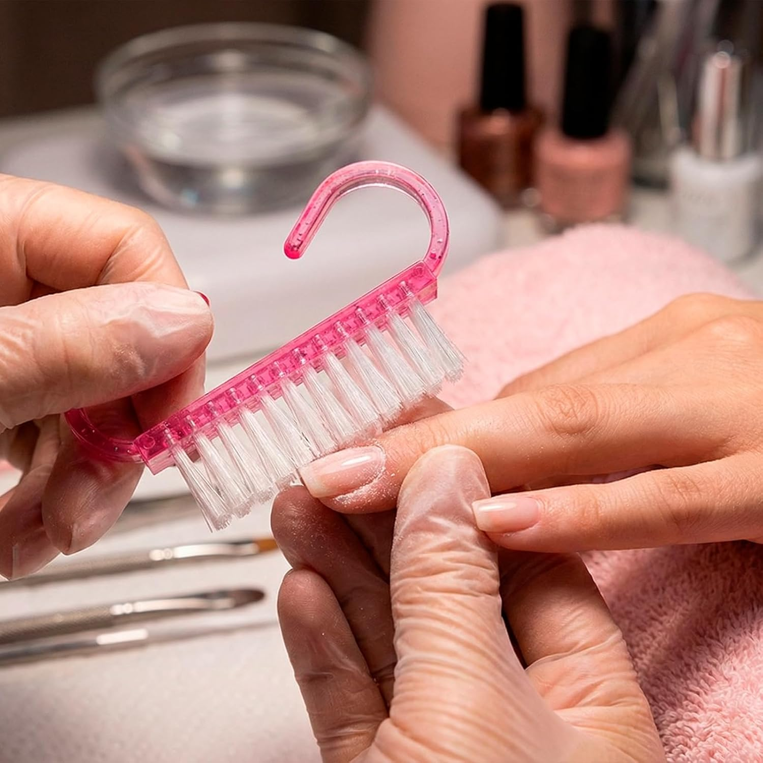 Yxvyxymyxxg​ Nail Dust Brush Collection - 5-Piece with Ergonomic Grip, Soft Bristles for Gentle Nail & Cuticle Care, for Detailed Manicure and Pedicure image number 4