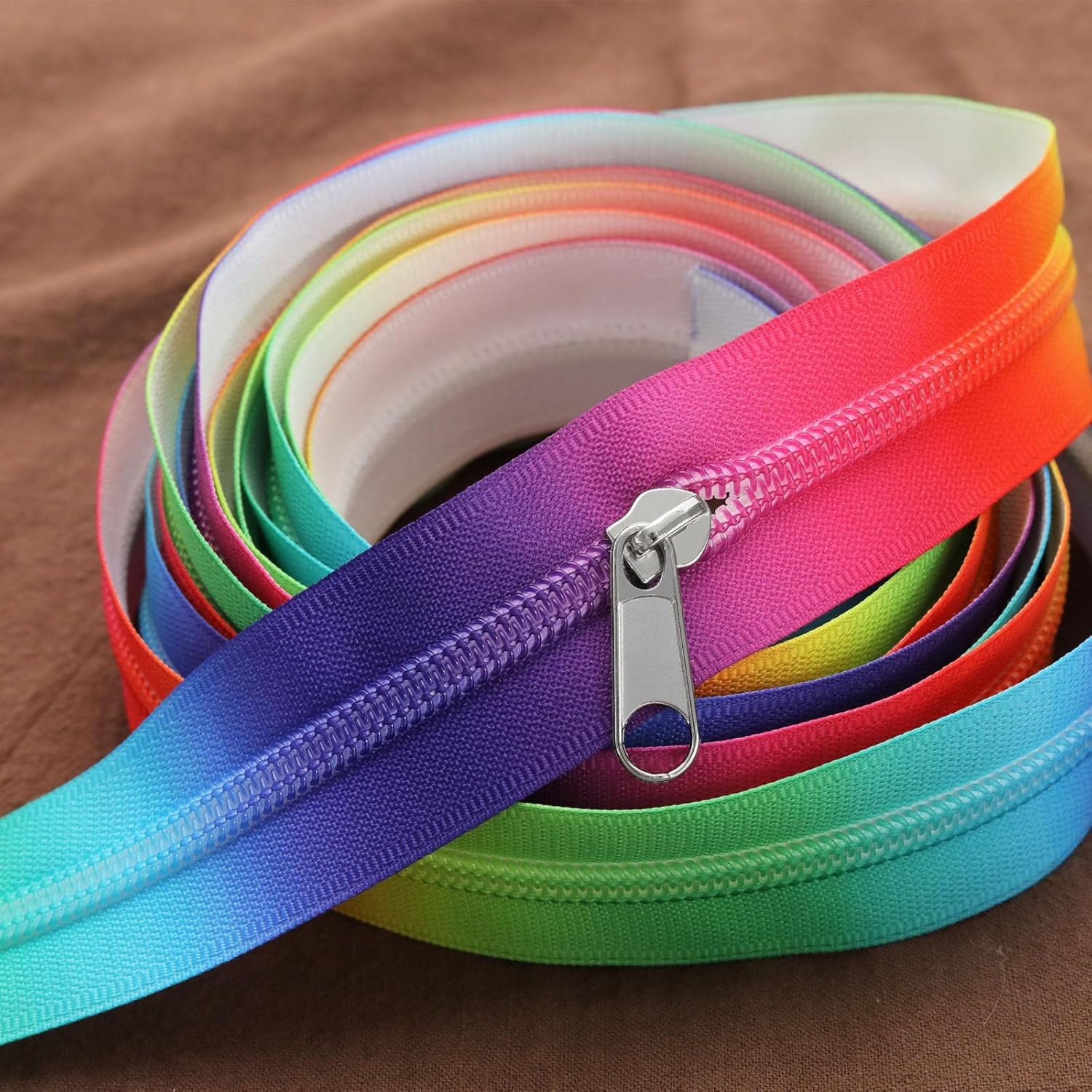 Emagtech #5 Rainbow Zipper Tape 4 Meters Nylon Coil Endless Zippers with 10PCS Silver Zipper Pulls Slider for DIY Sewing Tailor Craft Bags Luggage image number 6