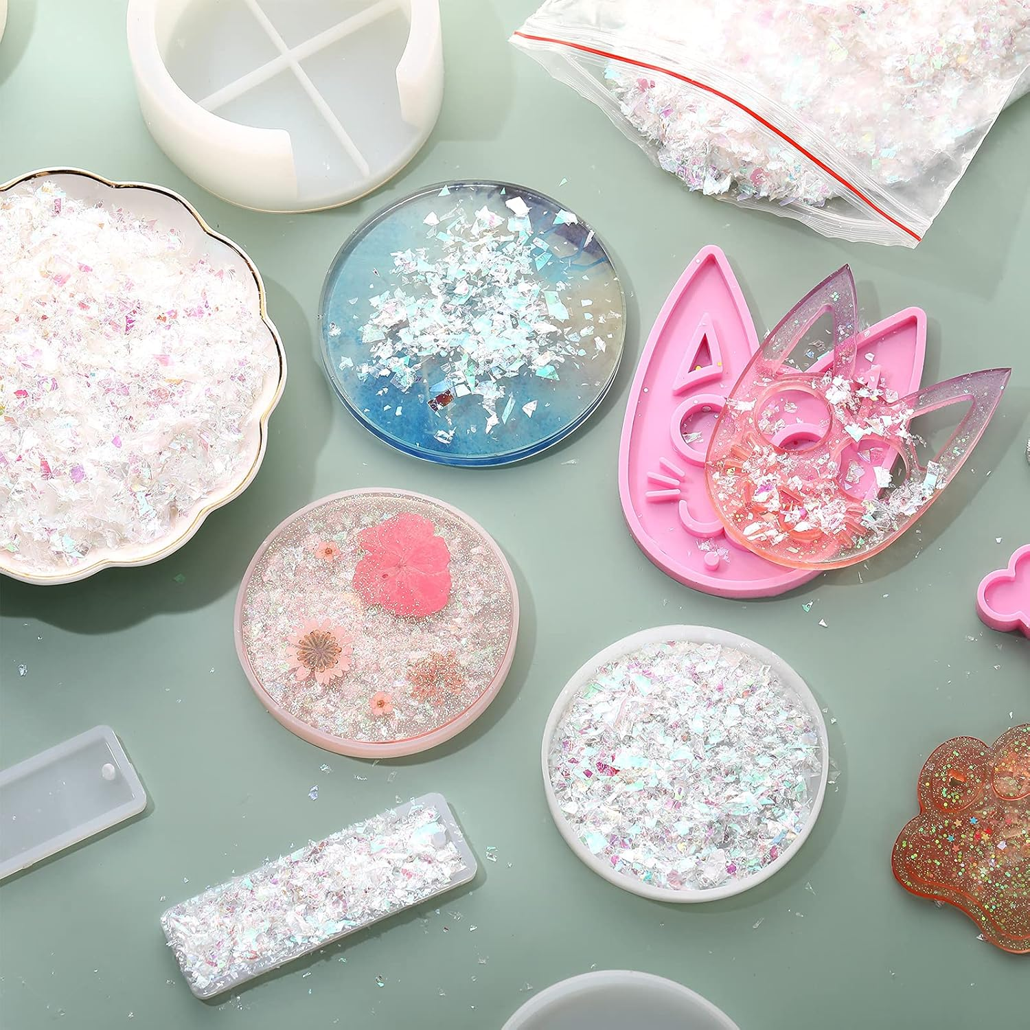 Containlol Sparkle Holographic Confetti Iridescent Confetti Winter Radium Color Metallic Foil Decor Bag for Christmas New Year Disco Party Table Decor Craft Chunky Glitter Nails Jewelry Making, 160G image number 4