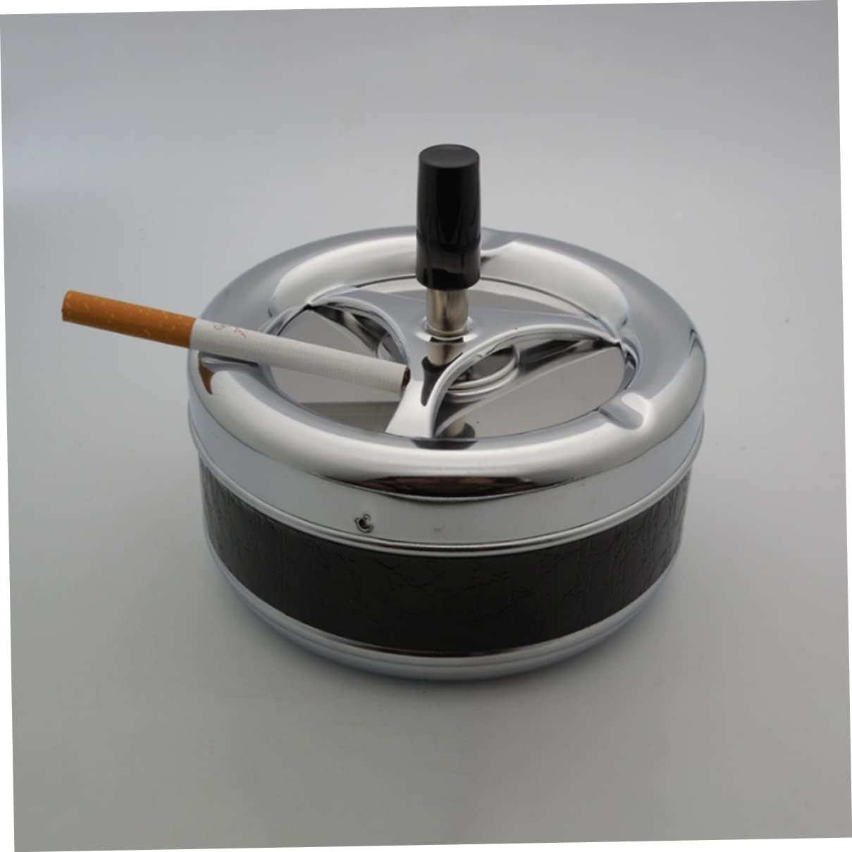 Round Spinning Ashtray Cigarette Tray Portable Ashtray with Lid Rotatable Ashtray Fully Enclosed Ashtray for Home Office image number 5