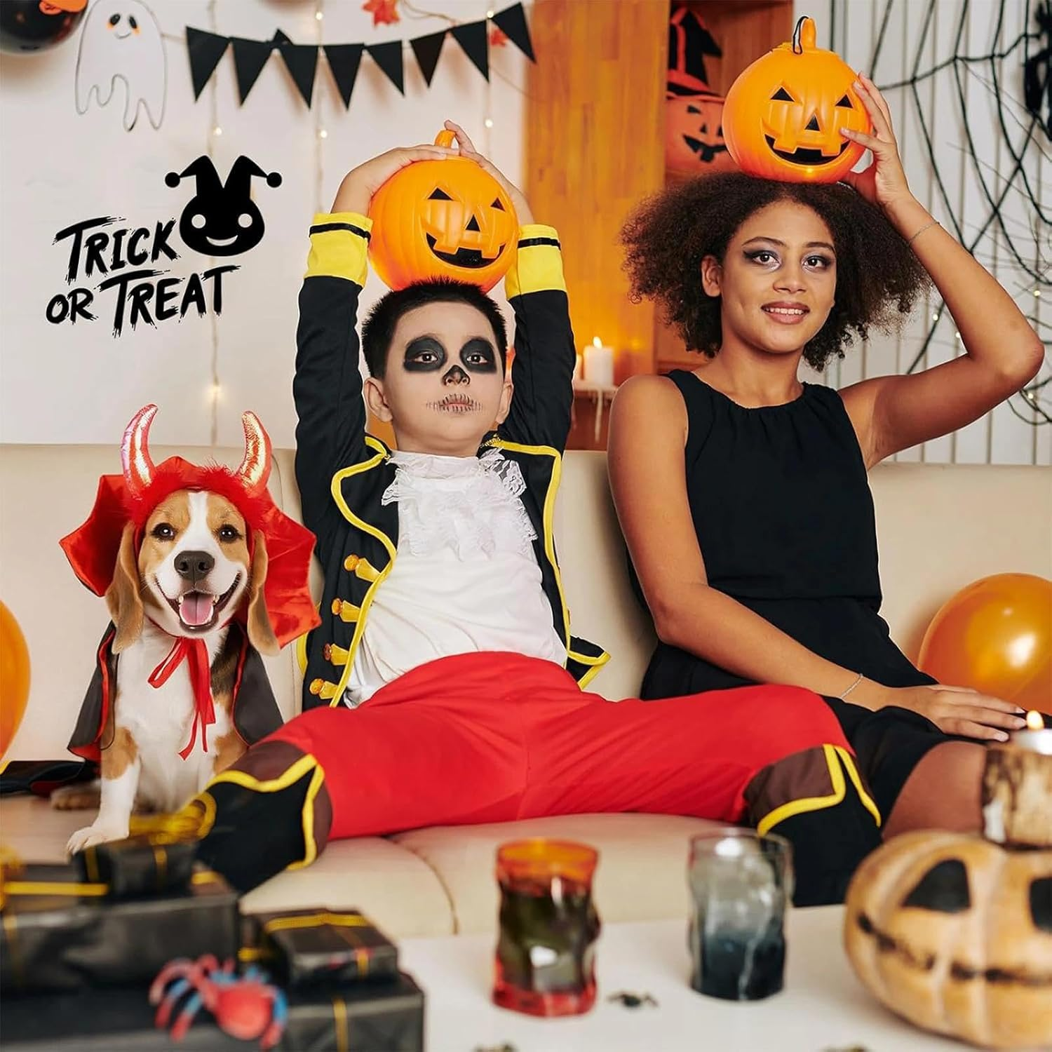 Dinghaole Dog Cat Vampire Costume, Halloween Cat & Small Dog Costume Cape, Adjustable Vampire Cloak for Pets, Small Funny Halloween Cat Vampire Cape, Ideal for Parties, Cosplay and Festive image number 1