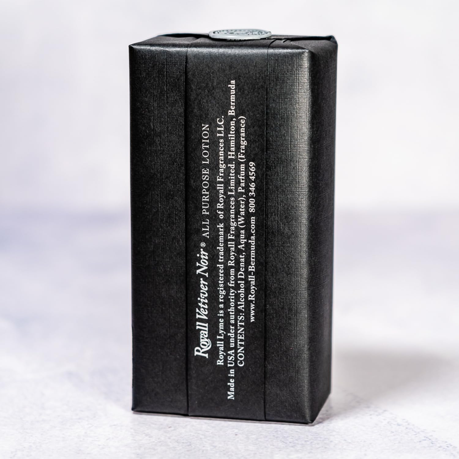 Royall Vetiver Noir by Royall Fragrances image number 3