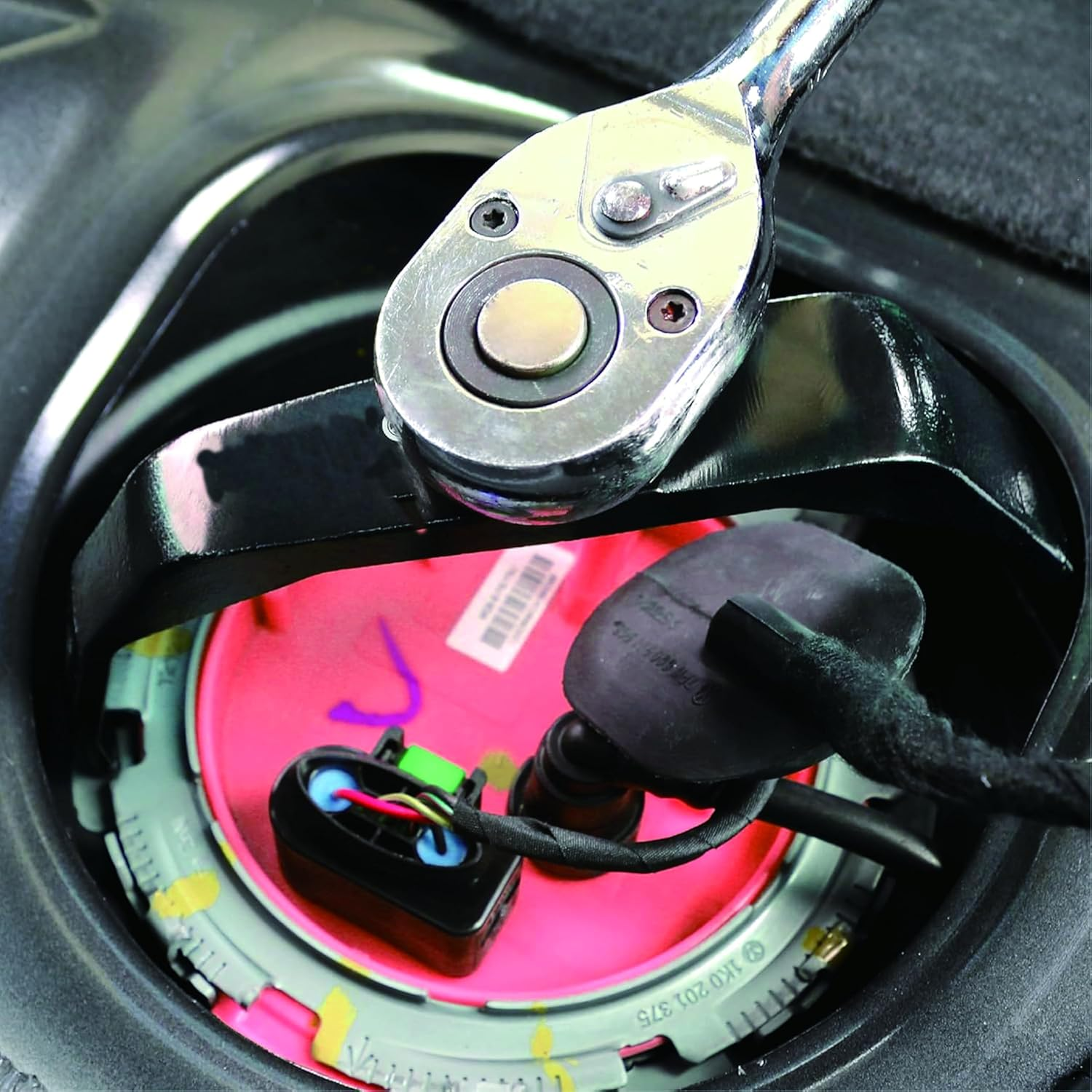 Fuel Pump Removal,Drive Fuel Tank Lock Ring Tool,6599 Fuel Tank Lock Ring Tool Fuel Pump Senders Removal Install Tools Compatible with Ford Chrysler Dodge Chevy Replacement for BMW image number 5