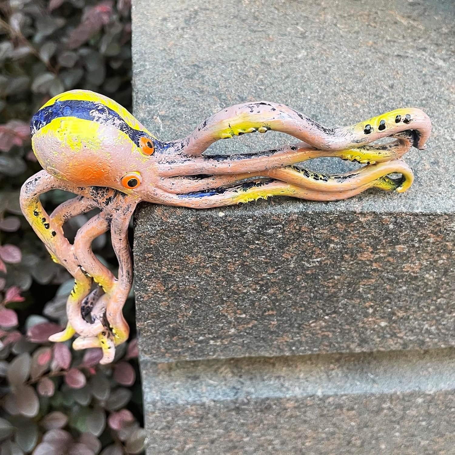 Cute Octopus Statue Door Sitter, 5.9 Inch Resin Sea Monster Figurines Wall Sculpture Coastal Beach Home Decor for Lake House Bar Bathroom Ocean Ornaments image number 5