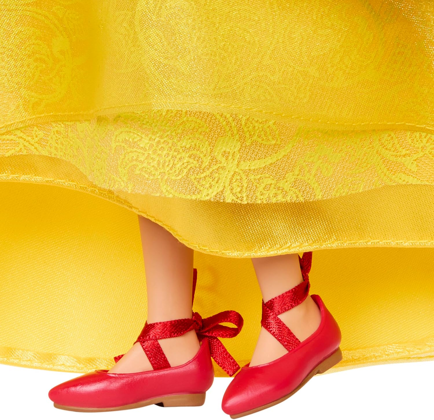 Mattel Disney Collector Snow White Collectible Fashion Doll in Signature Clothing Inspired by Disney Live Action Movie, Toys for Kids and Collectors image number 4