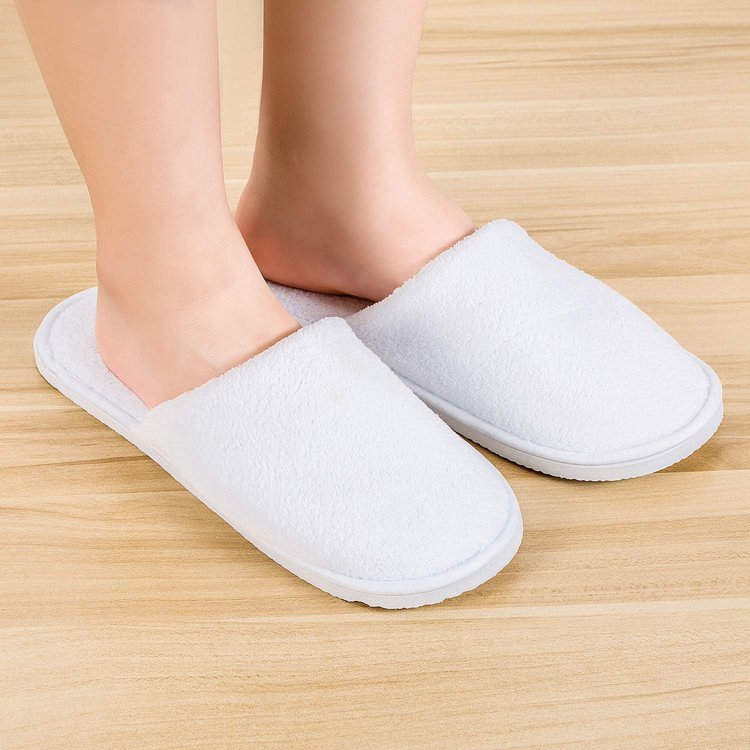 Echoapple 5 Pairs of Deluxe Closed Toe White Slippers for Spa, Party Guest, Hotel and Travel image number 4