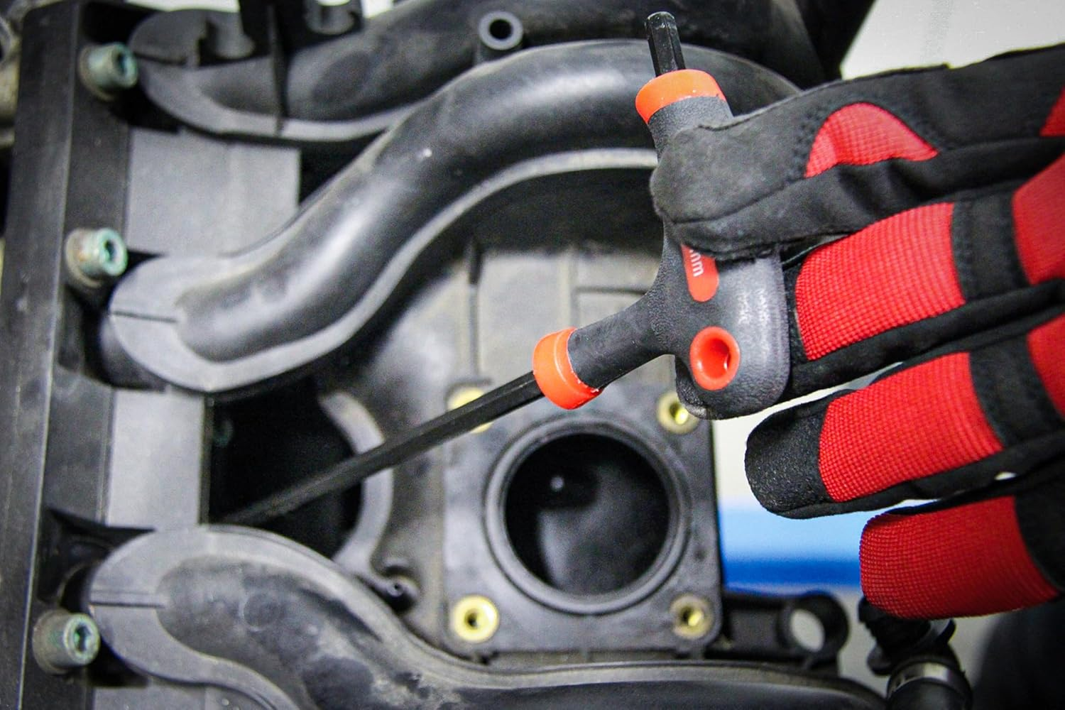 BGS DIY 7880 Screwdriver Set with T-Handle and Side Blade T-Profile (For Torx) with Bore T10 - T50 9-Piece image number 4