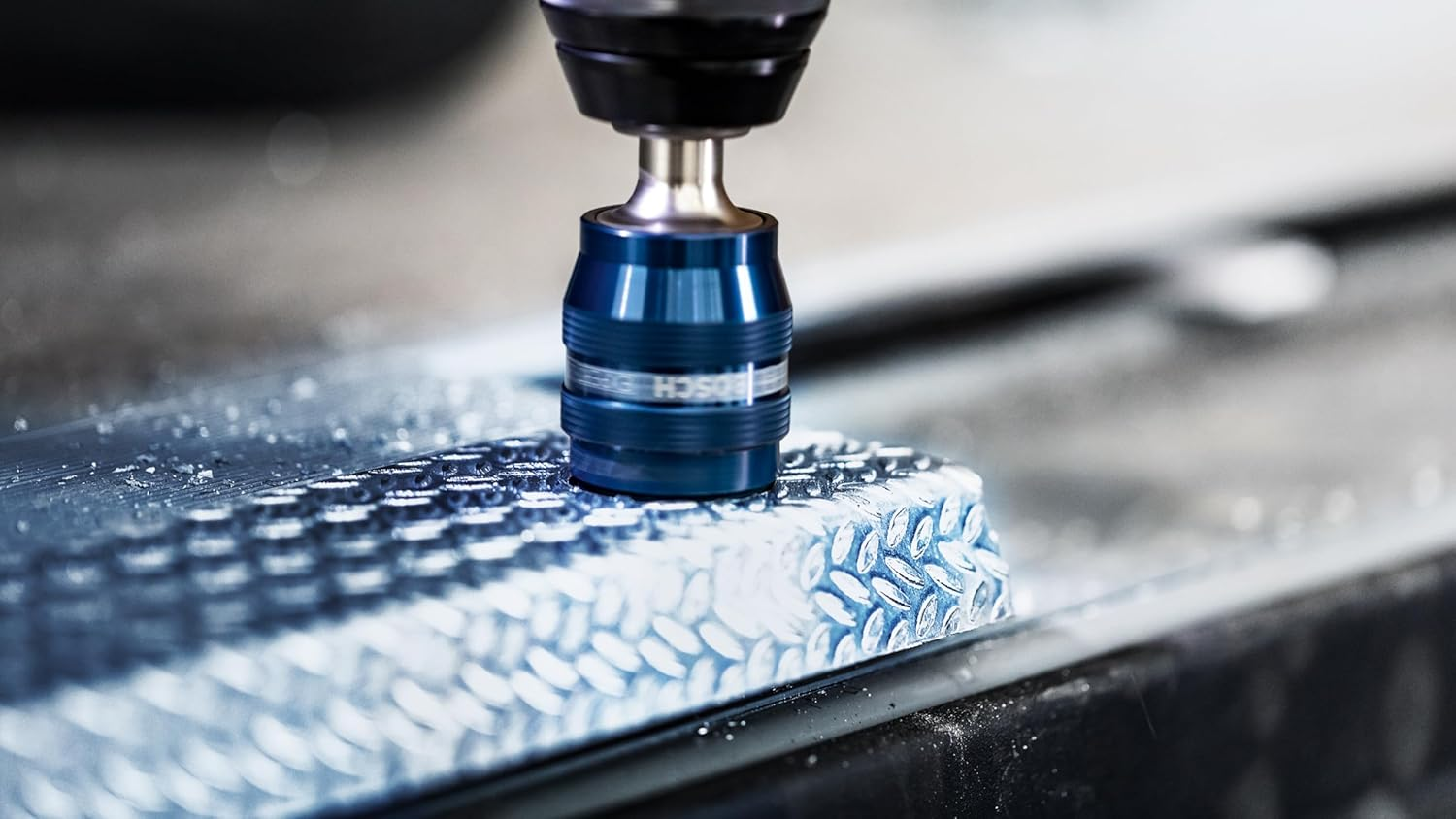 Bosch 1X Expert Sheet Metal Hole Saw for Power Change plus Systems (For Stainless Steel Sheets, Steel Sheets, &Oslash; 68 Mm, Professional Accessory Rotary Drill/Drivers)