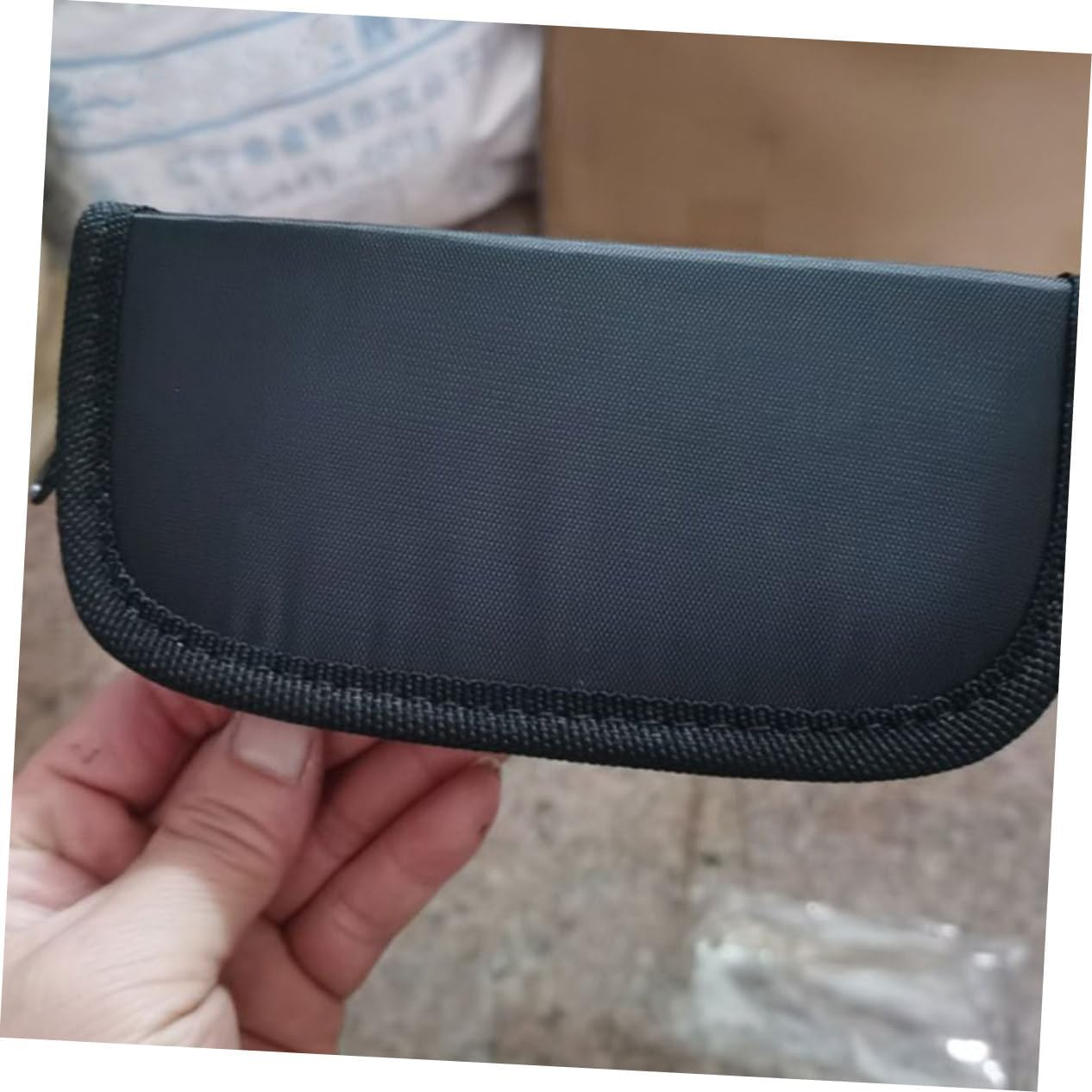 MUELODSIC Zippered Oxford Cloth Darts Wallet with Partition Compact Lightweight Organizer Pouch for Travel and Outdoor Use Black image number 4