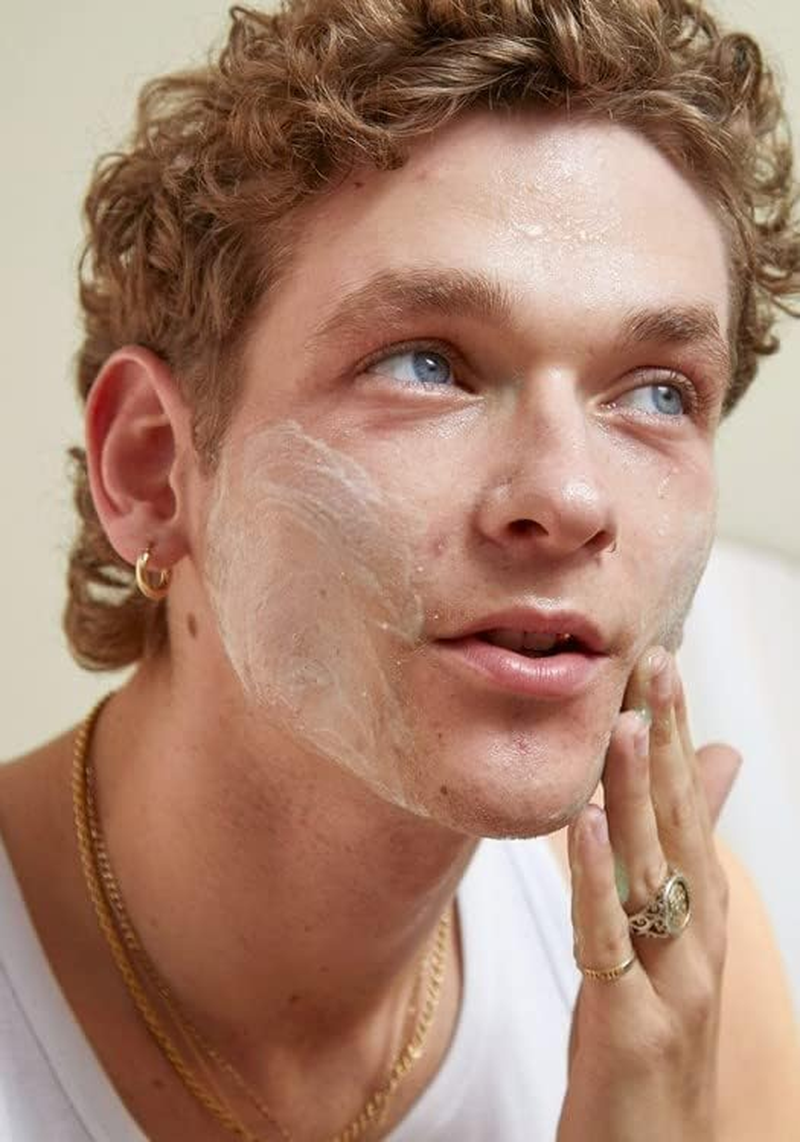 The Body Shop Tea Tree Skin Clearing Daily Face Scrub - Exfoliating and Purifying for Blemished Skin - Vegan - 4.2 Fl Oz image number 2