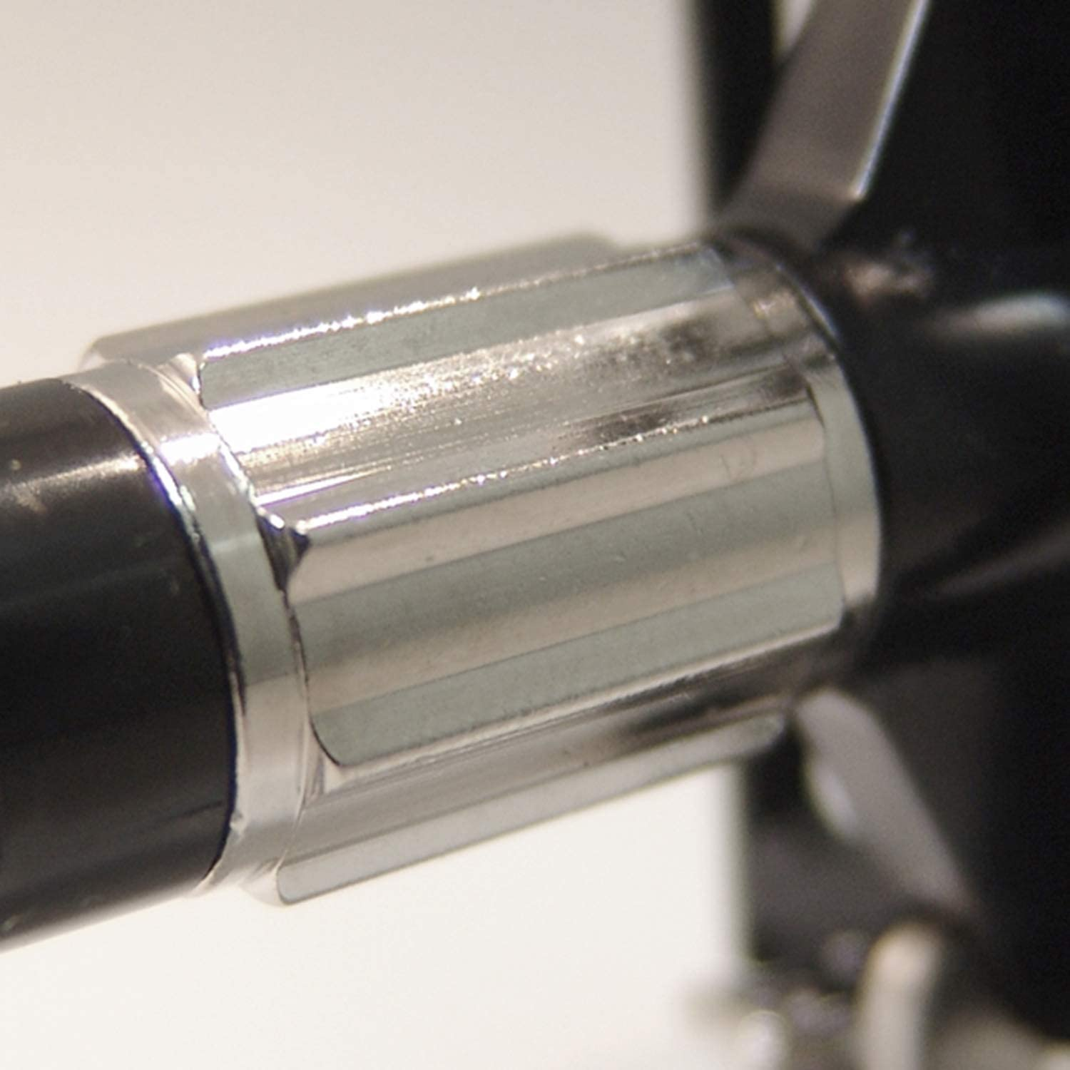 Feather Double Edge Shaving Razor - Stainless Steel And Black image number 6