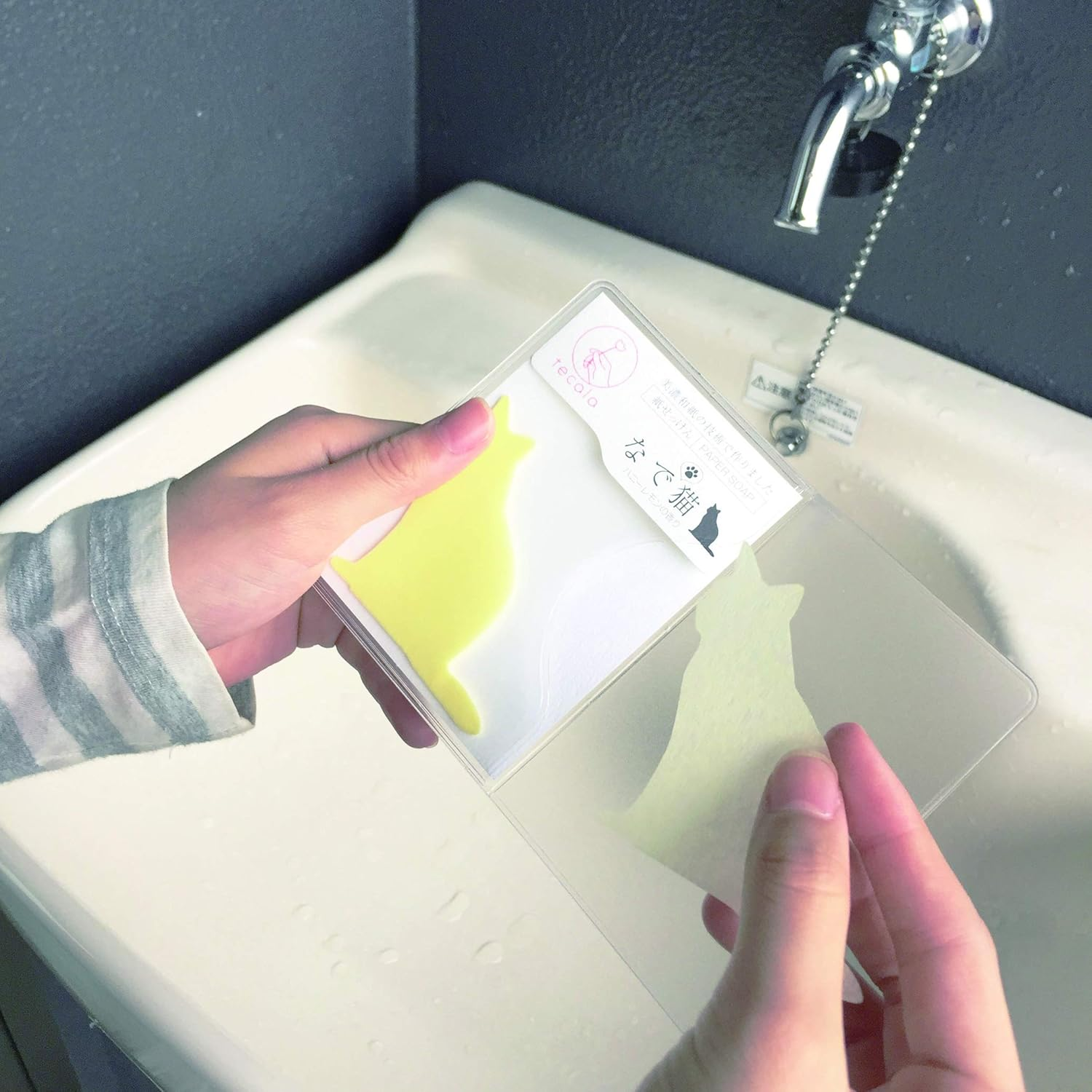 Fine FIN-931 Paper Soap, Pack of 20, Stroke Cat (Honey Lemon Scent) image number 6