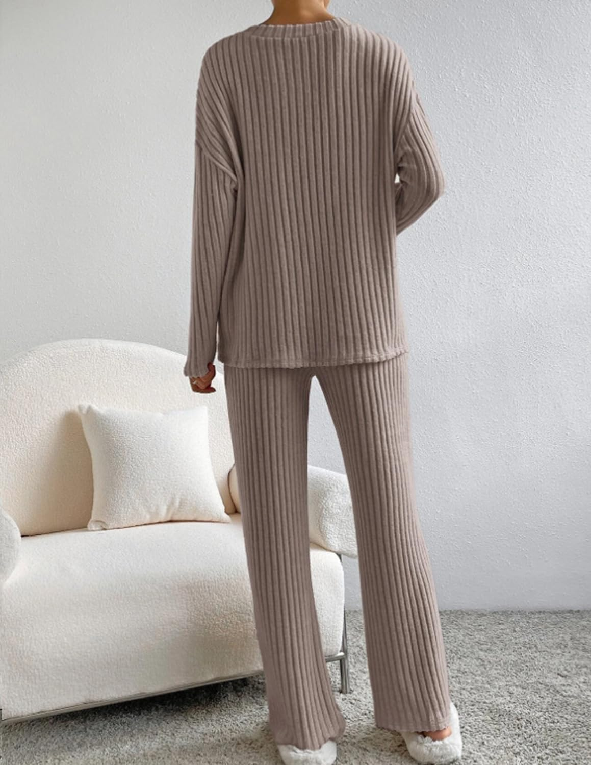 Women Suit 2 Pieces Tracksuit Long Sleeve V Neck Jersey Comfortable Straight Pants Casual Suit Fall Winter image number 4